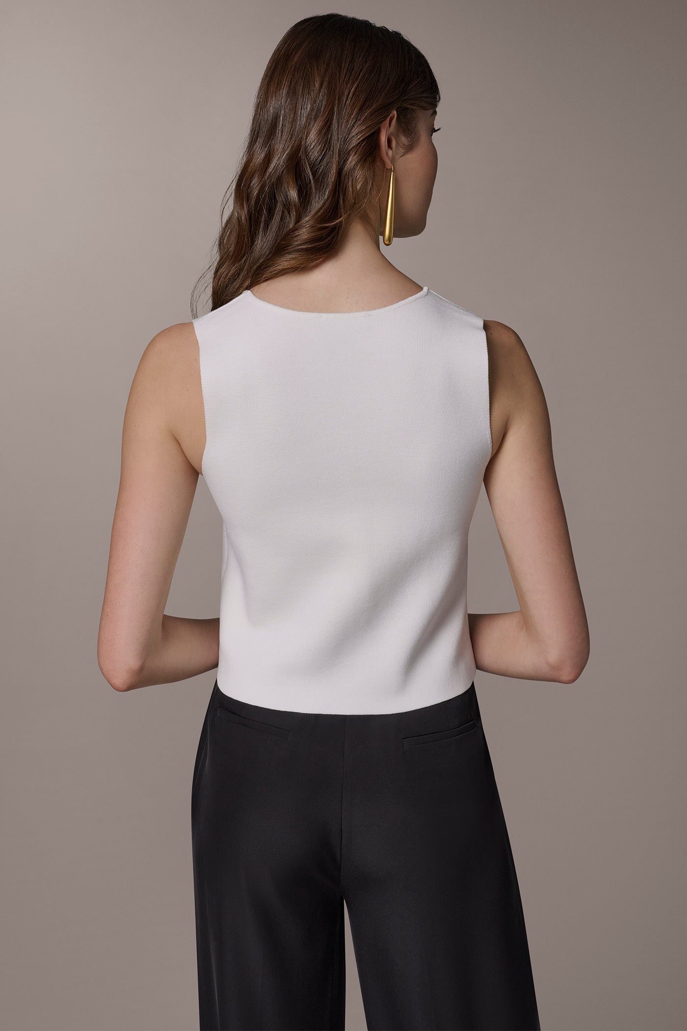 SCOOP NECK BUTTON-UP VEST | View 2 | Clothing