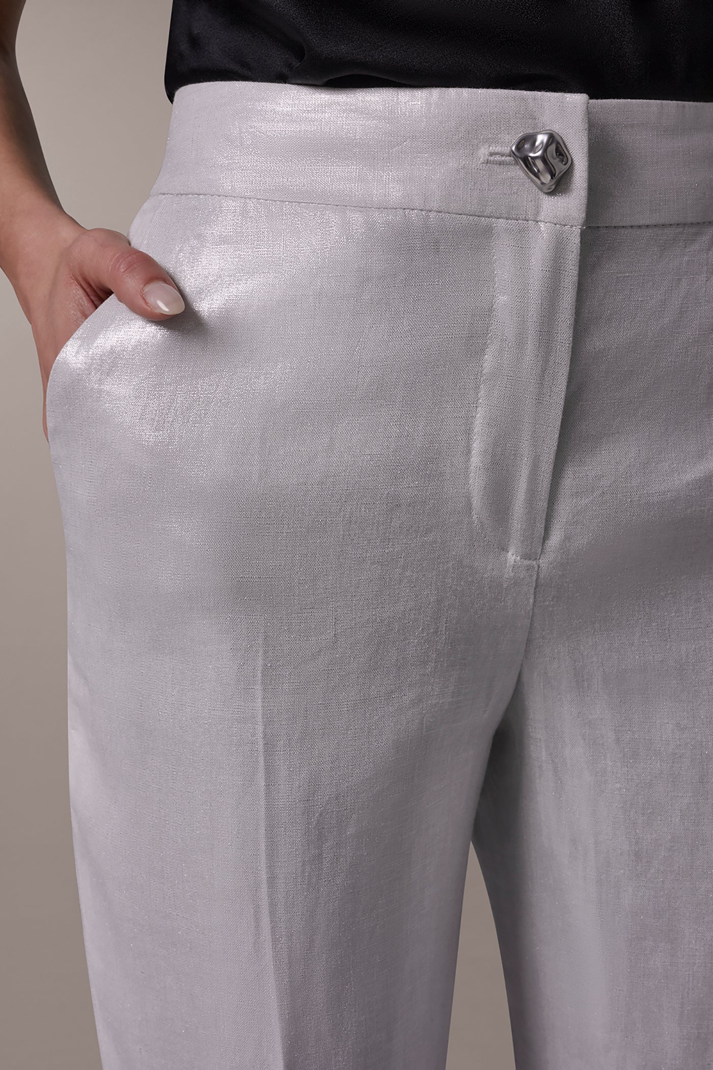 FOILED LINEN MID-RISE STRAIGHT ANKLE PANT VIEW 4 | New Arrivals