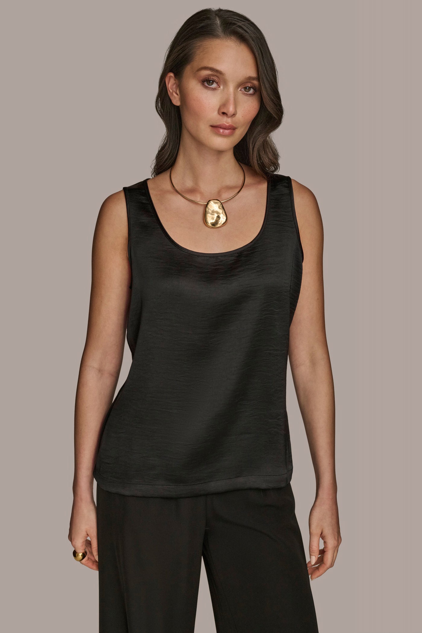 SCOOP NECK SHELL | View 1 | Tops
