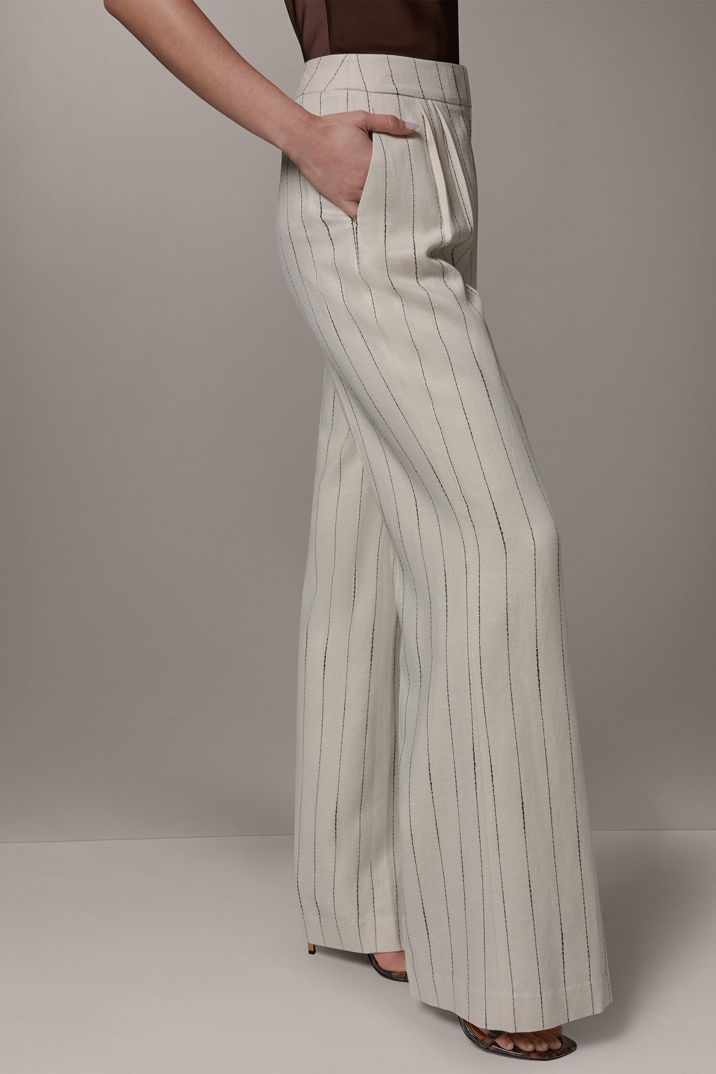 HIGH-WAISTED LINEN WIDE-LEG PANT VIEW 2
