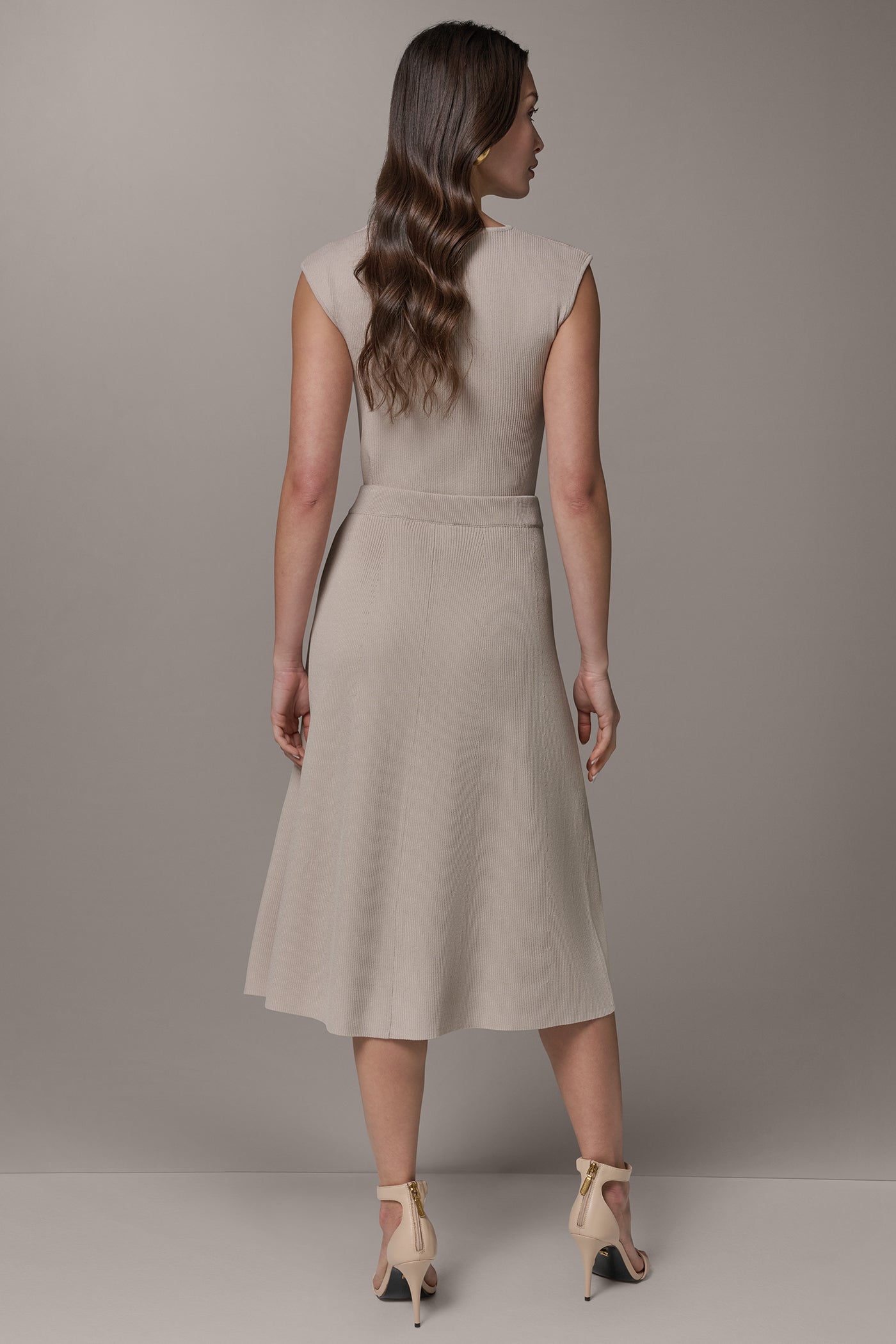 MIDI SWEATER SKIRT VIEW 6