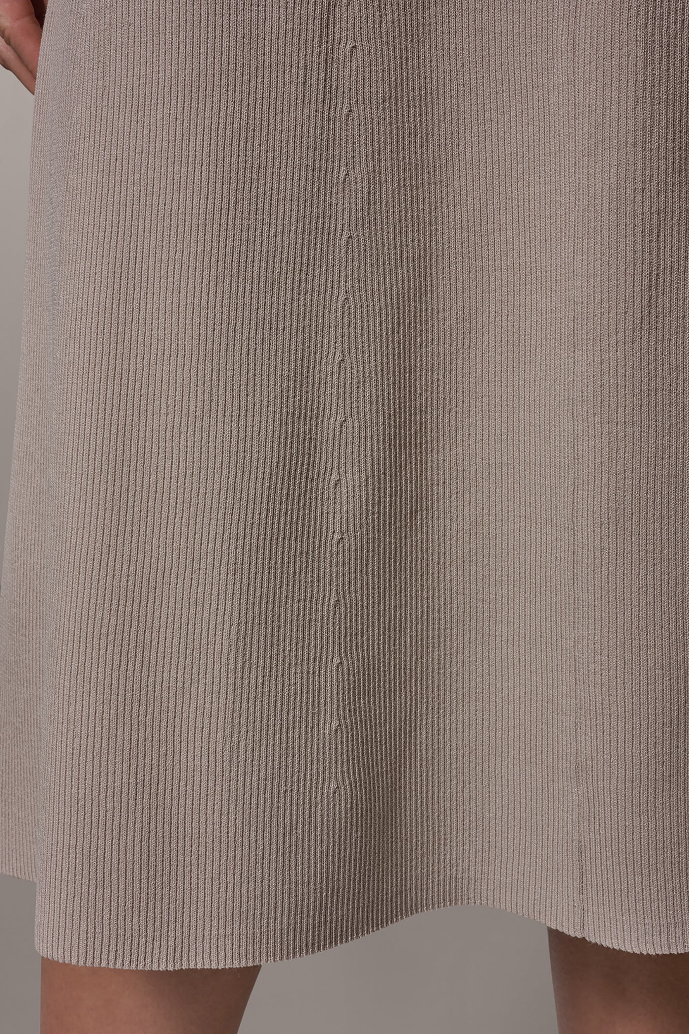MIDI SWEATER SKIRT VIEW 4