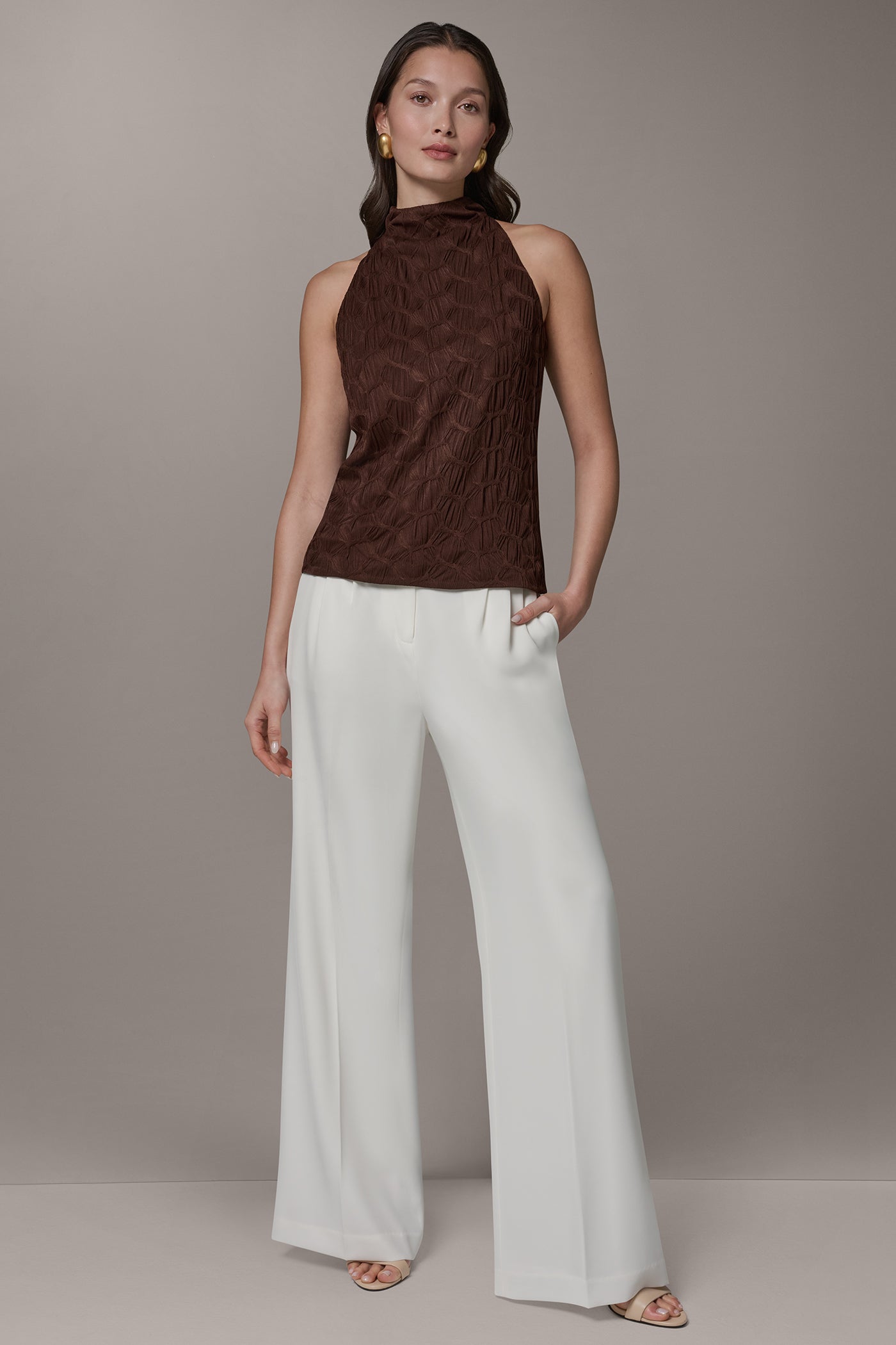 SLEEVELESS MOCK NECK BLOUSE VIEW 7