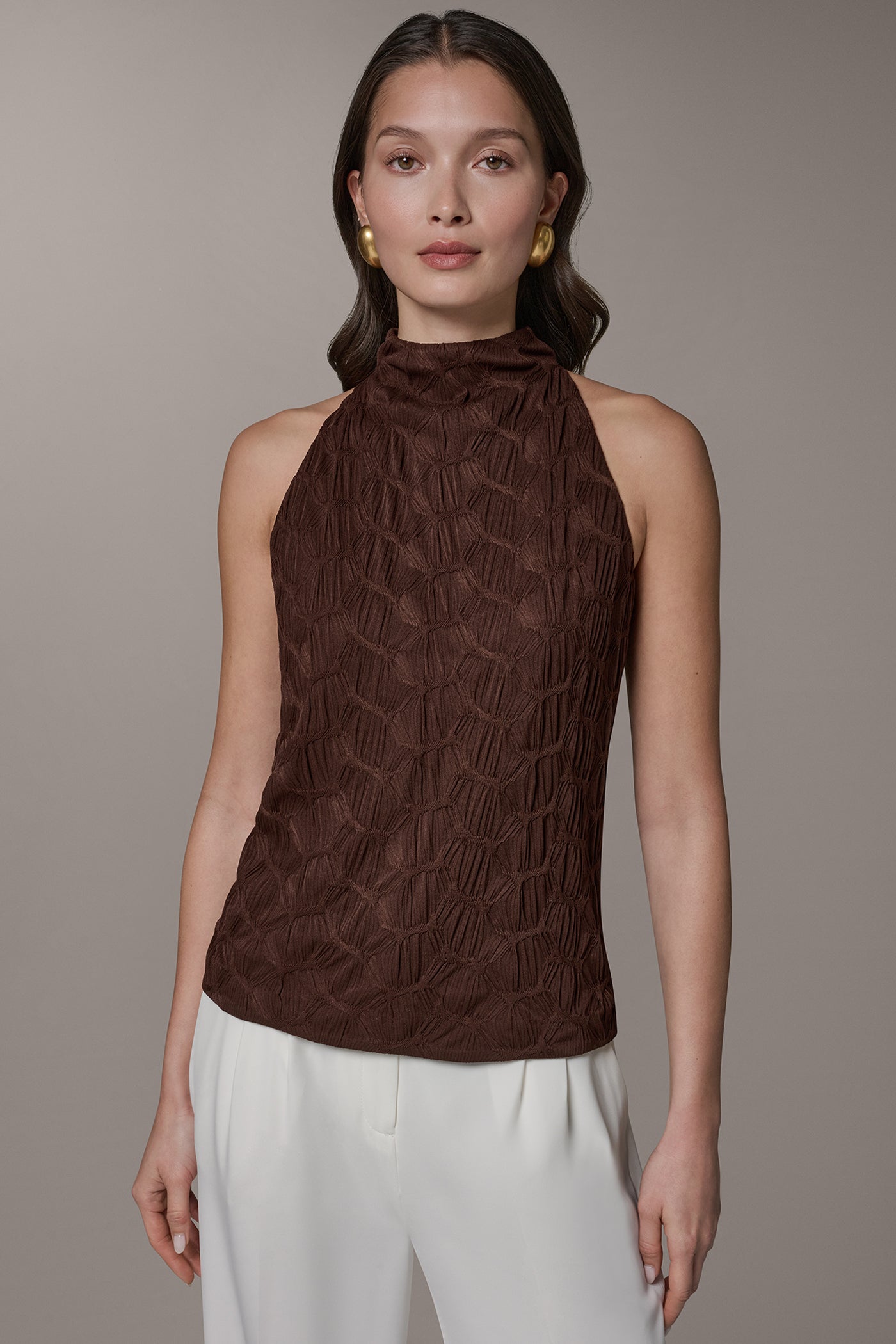 SLEEVELESS MOCK NECK BLOUSE VIEW 1