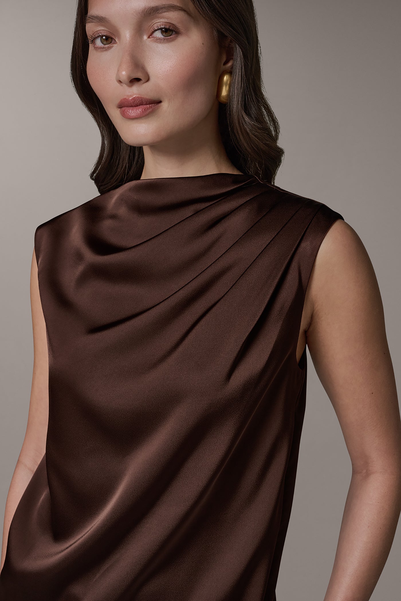 PLEATED SHOULDER BLOUSE VIEW 4 | Clothing