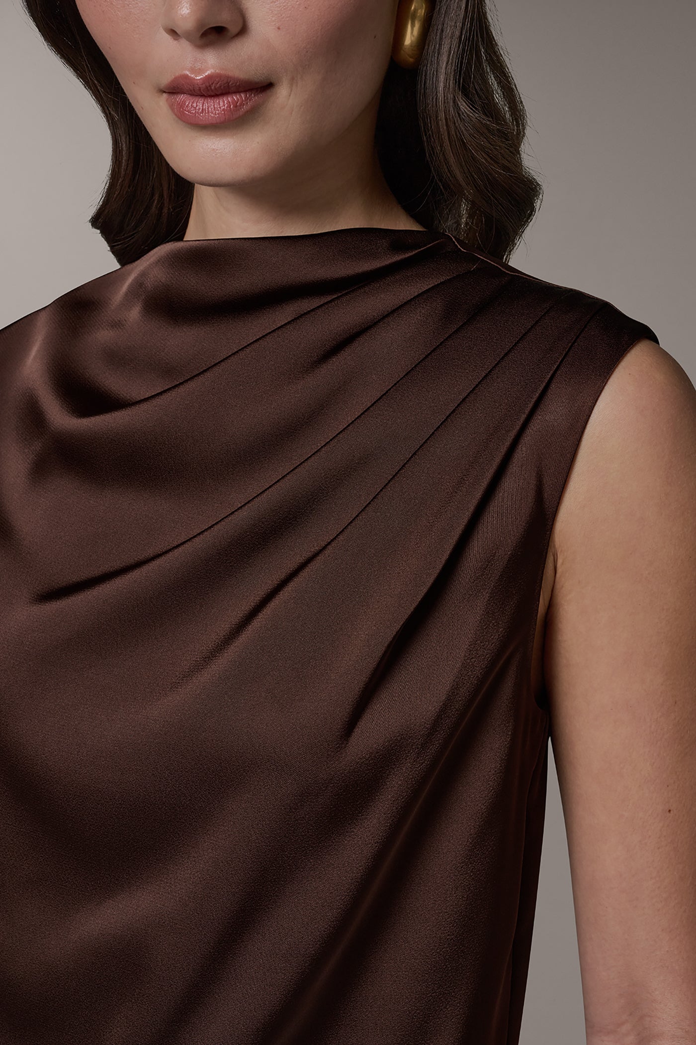 PLEATED SHOULDER BLOUSE VIEW 5 | Clothing