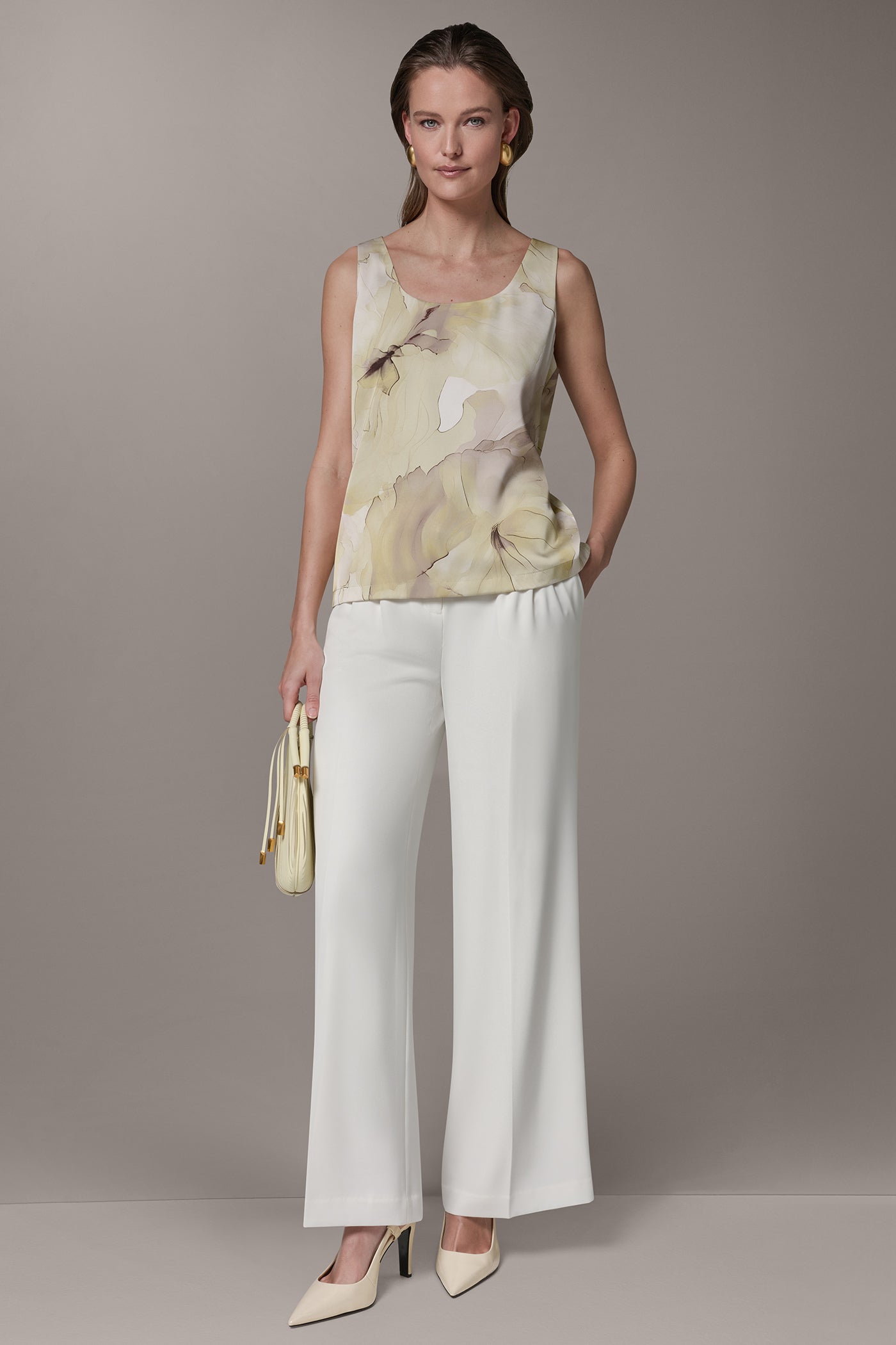 SCOOP NECK CAM VIEW 6 | Clothing