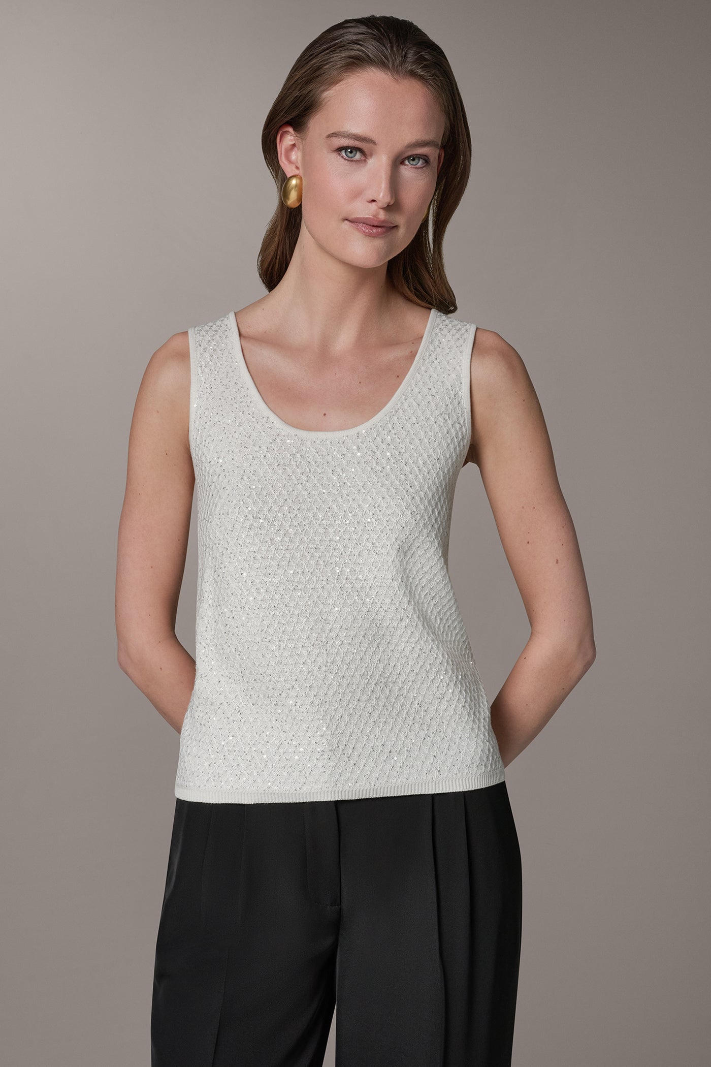 SLEEVELESS SEQUIN SWEATER CAMI