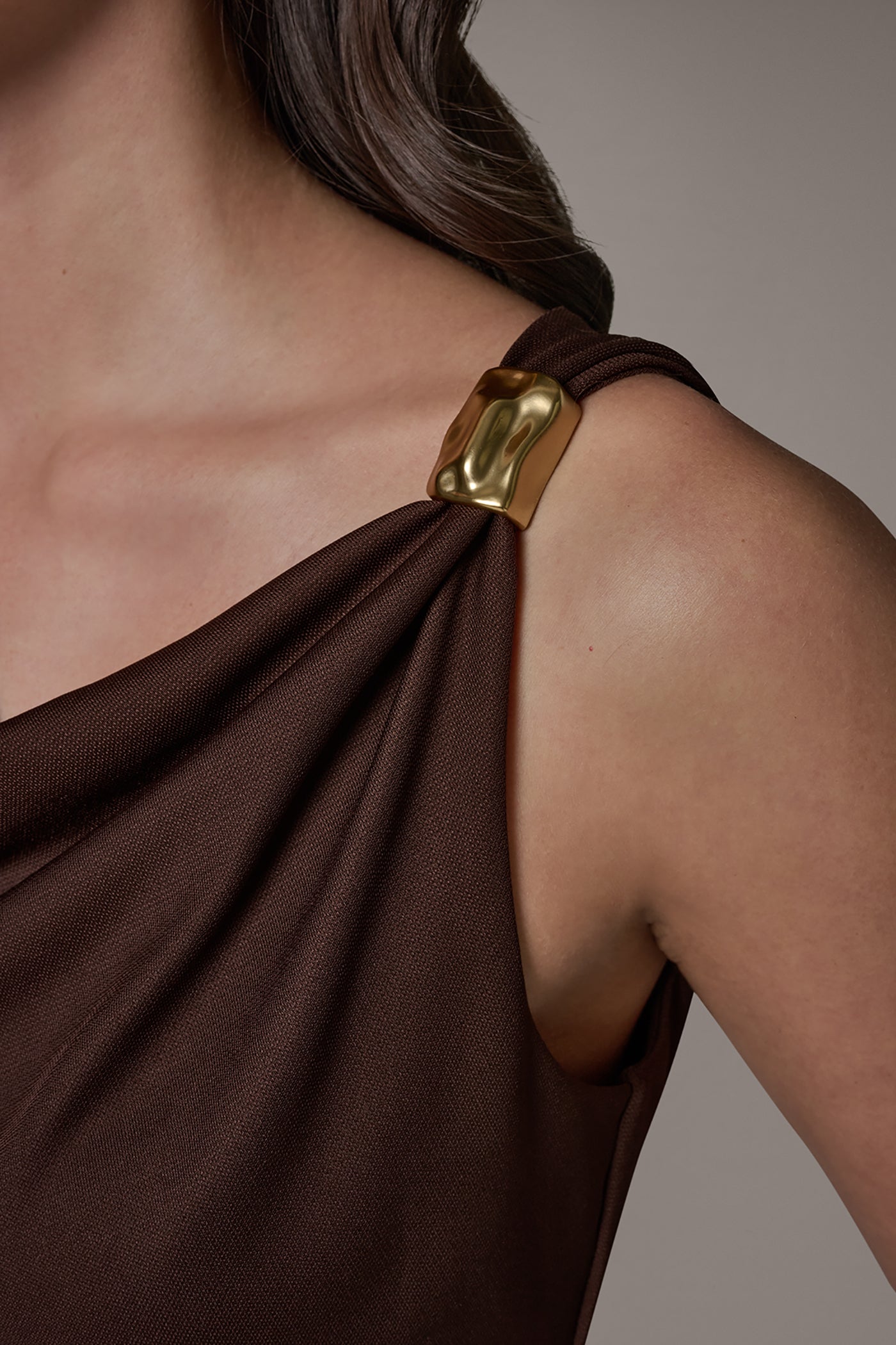 SLEEVELESS COWL-NECK TOP VIEW 5 | Tops