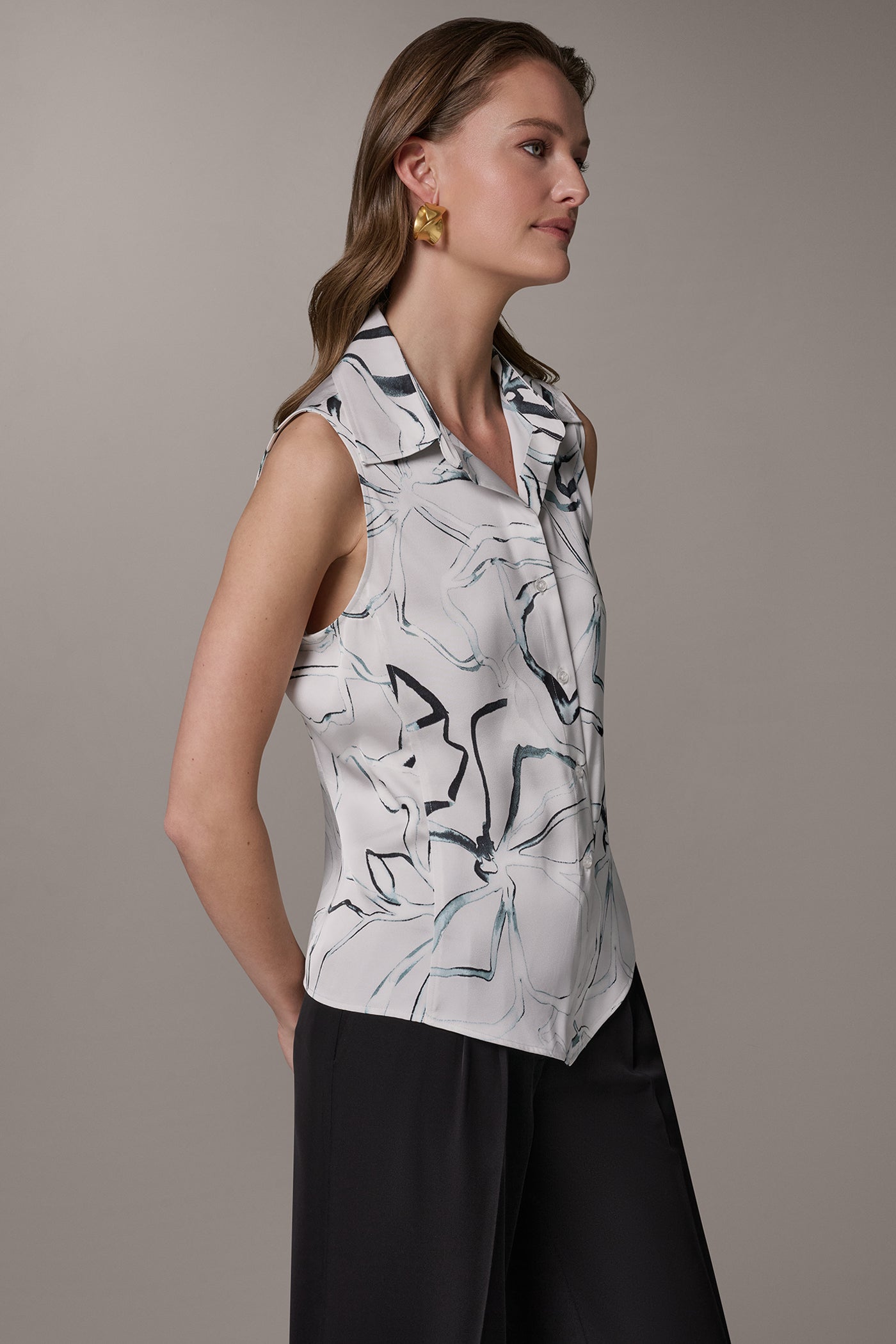 PRINTED BLOUSE VIEW 3 | New clothing