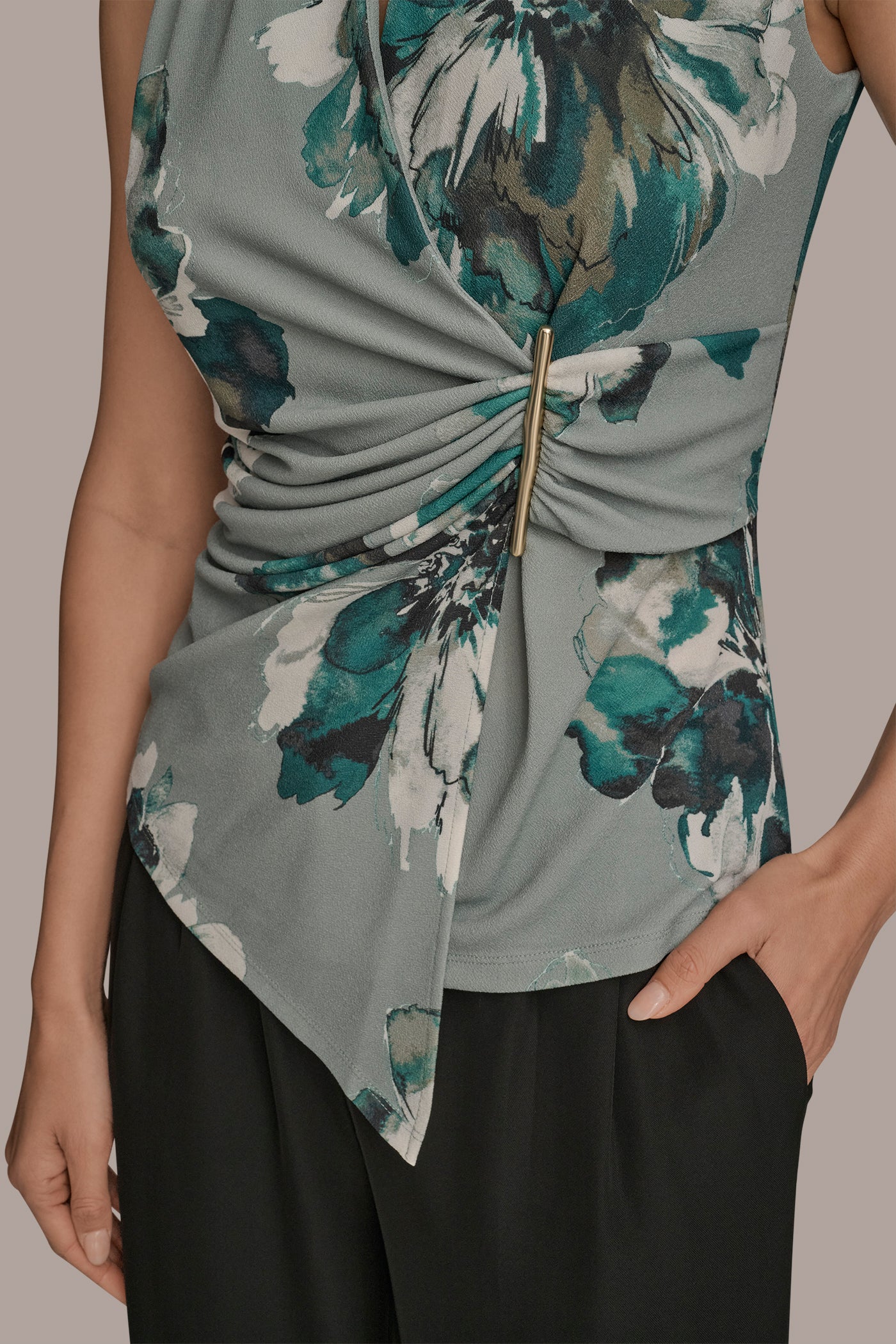 FAUX BAR WRAP BLOUSE VIEW 5 | Fall Collection