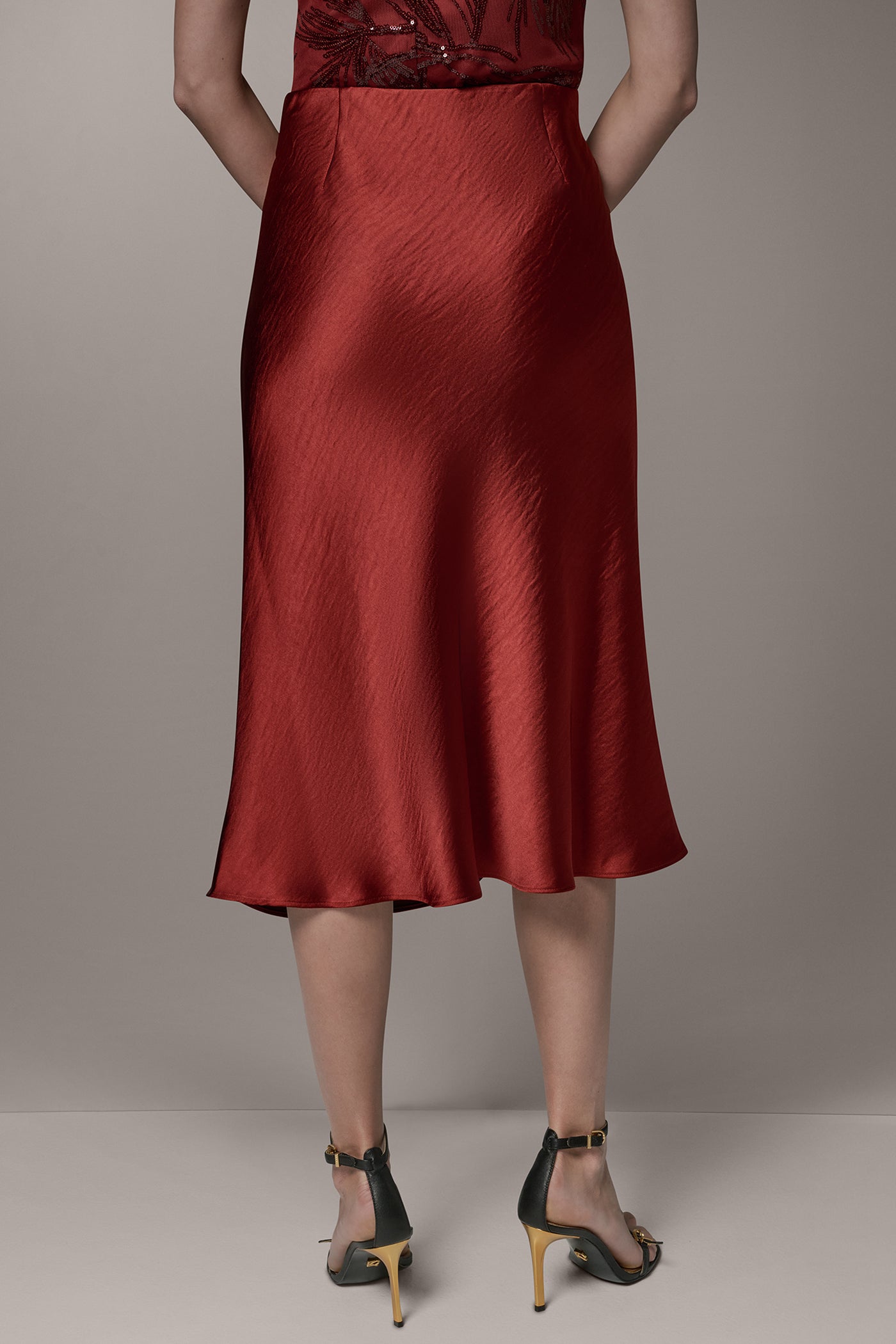 MIDI SKIRT VIEW 3 | Skirts