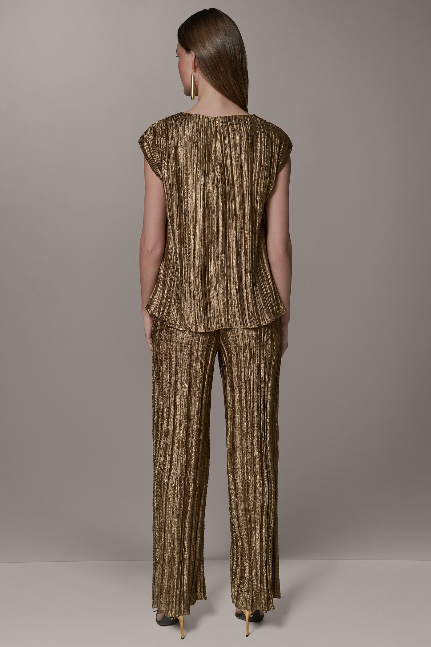SLEEVELESS METALLIC PLEAT BLOUSE VIEW 10 | Tops