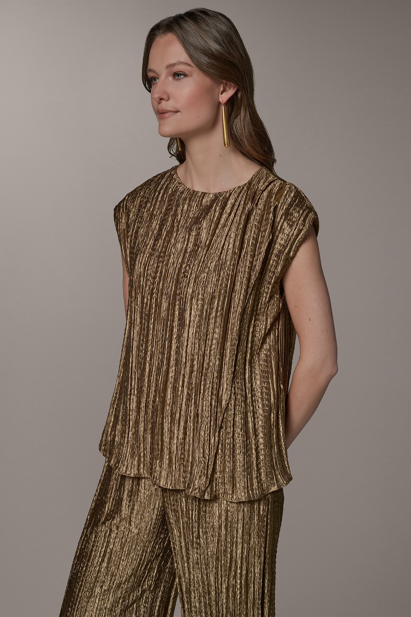 SLEEVELESS METALLIC PLEAT BLOUSE VIEW 4 | Tops