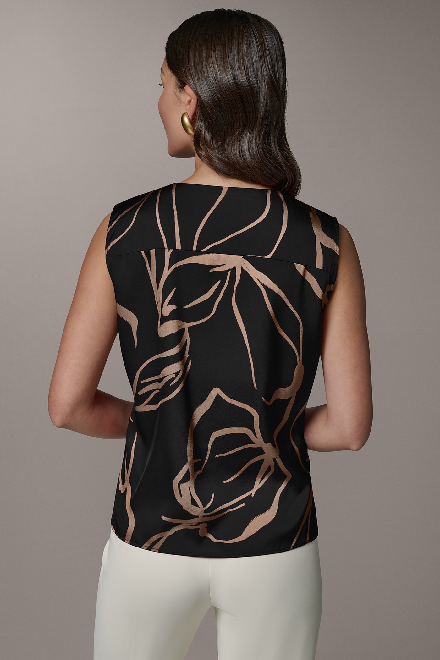 SLEEVELESS WRAP EFFECT PRINT BLOUSE (alternate view)