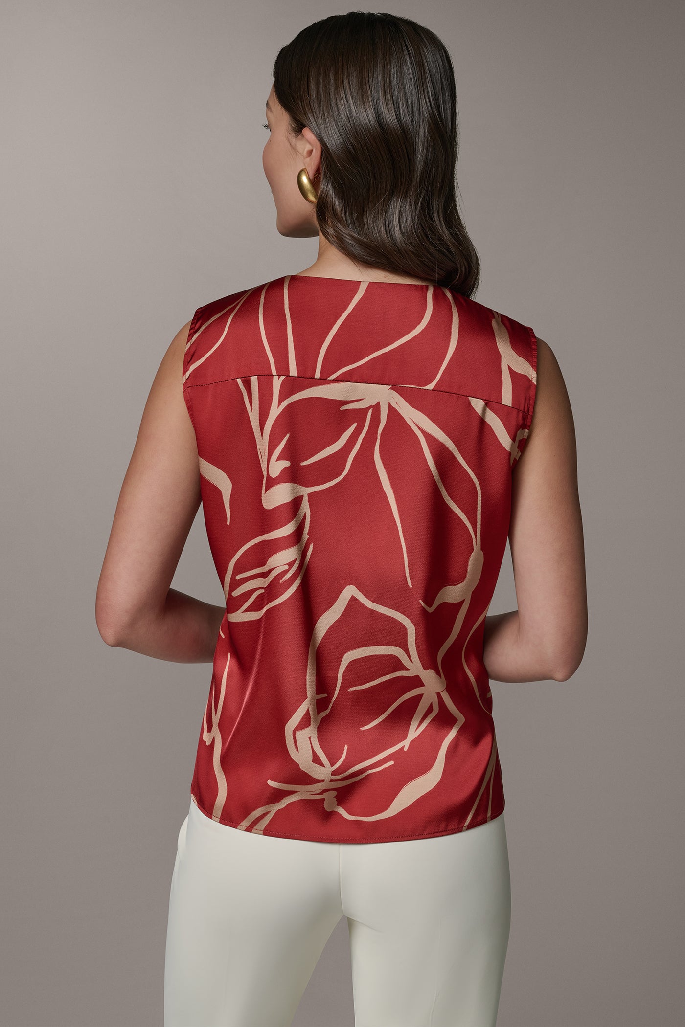 SLEEVELESS WRAP EFFECT PRINT BLOUSE (alternate view)