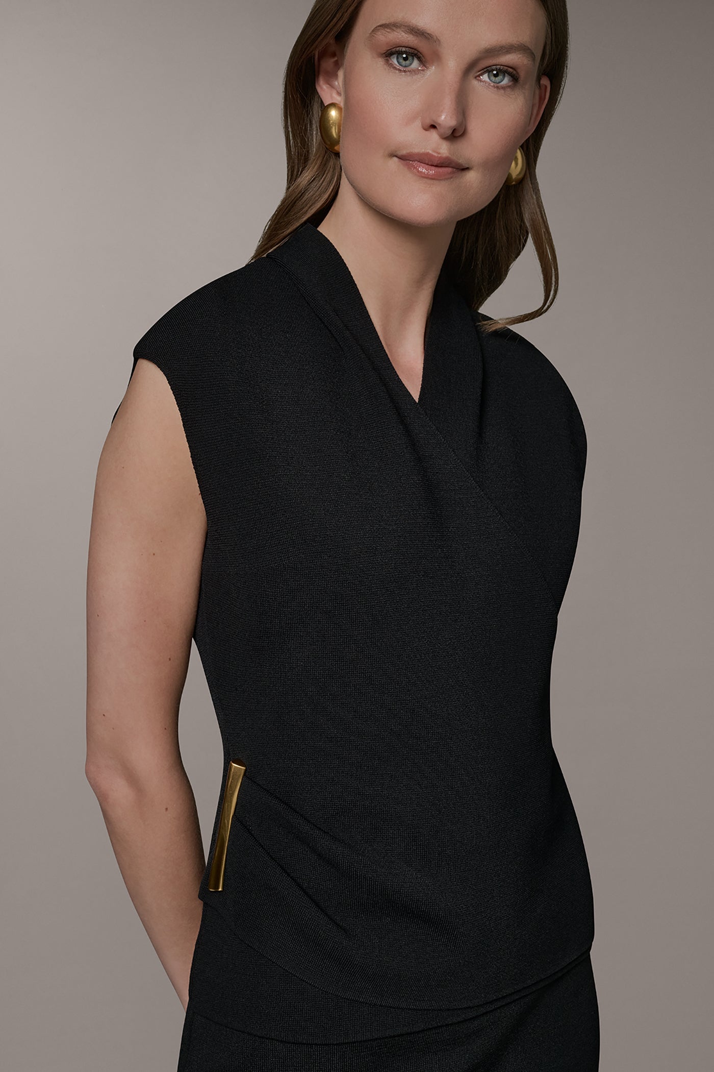 V-NECK WRAP-EFFECT TOP VIEW 4 | Office To Evening