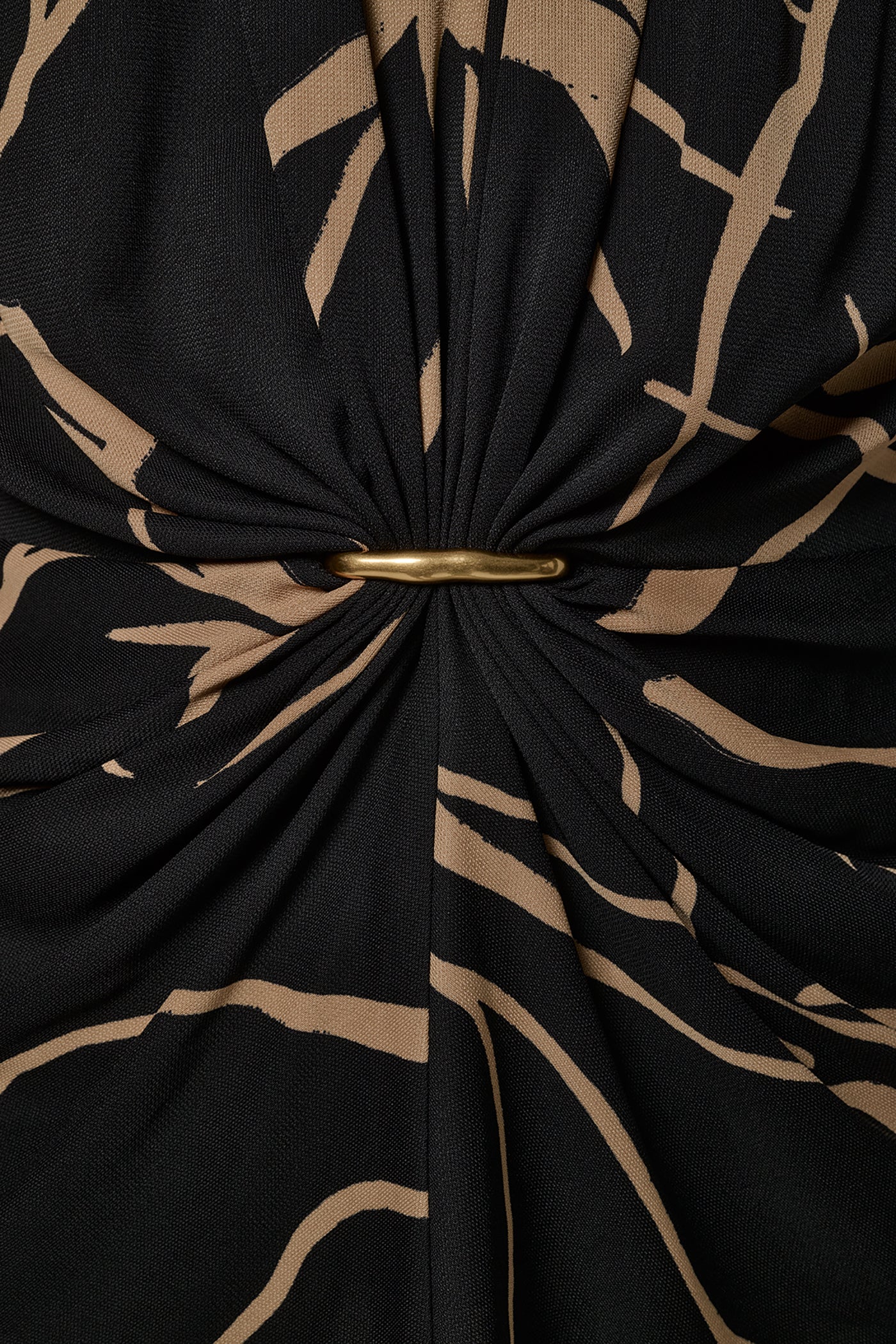 RUCHED V-NECK TOP VIEW 6 | Tops