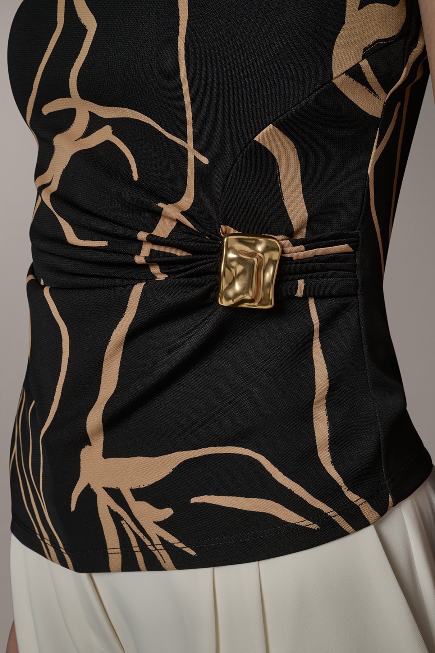 ASYMMETRIC KNIT TOP VIEW 6 | Tops