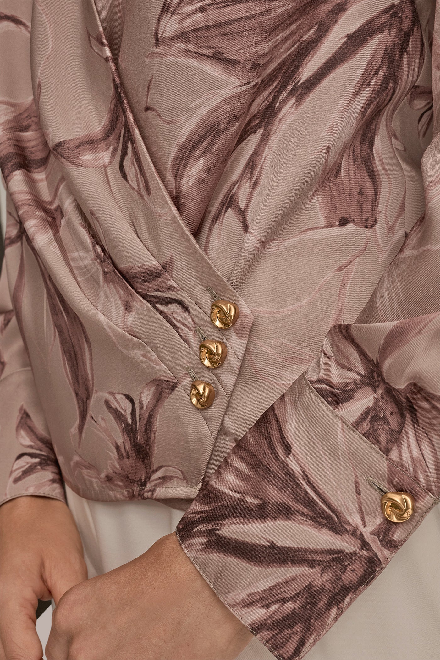 PRINT SATIN LONG SLEEVE BLOUSE VIEW 6 | Tops & Sweaters