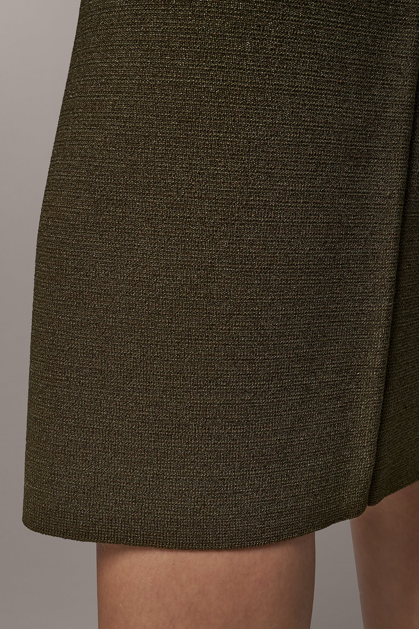 SWEATER PENCIL SKIRT VIEW 4