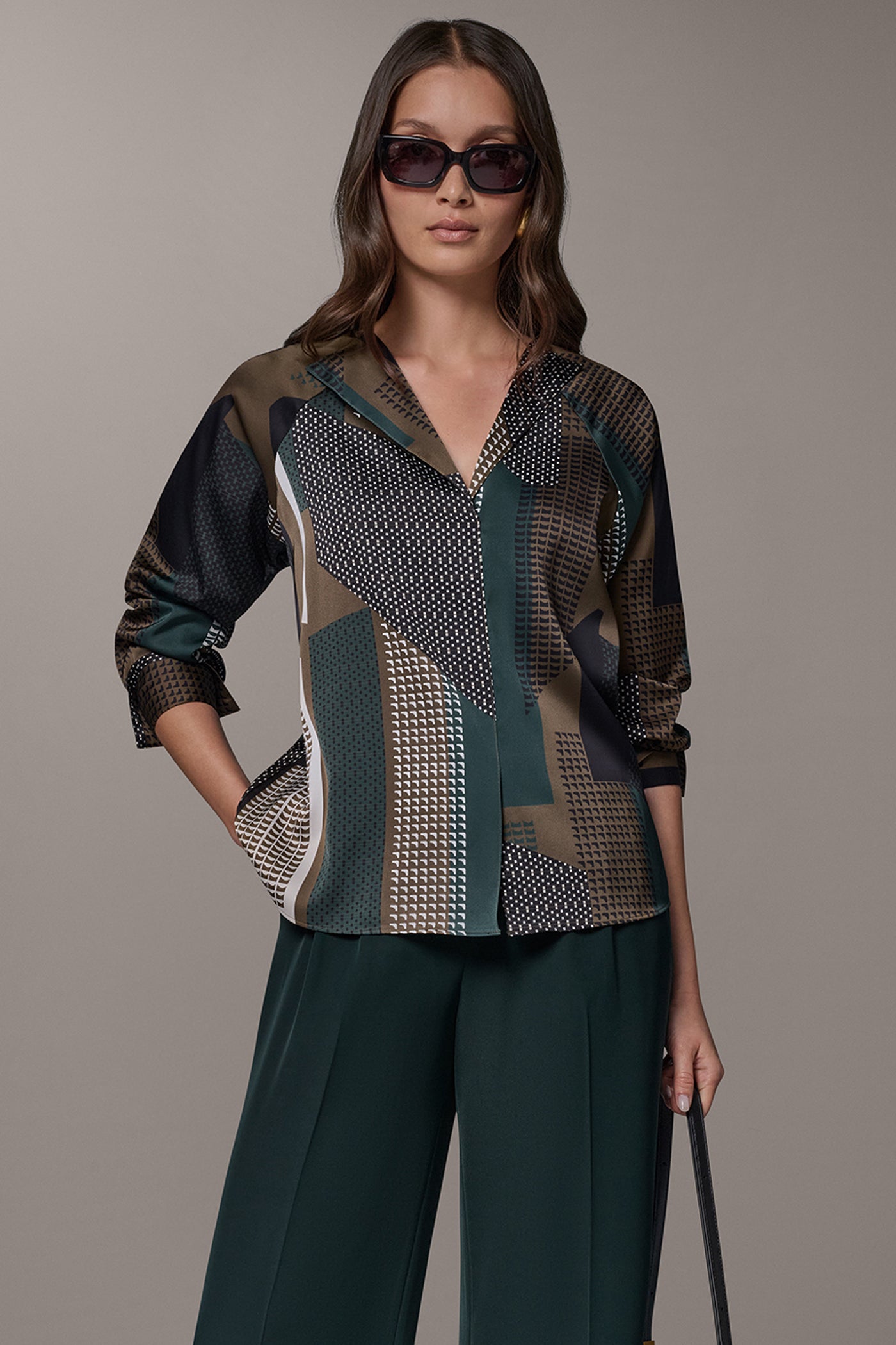 ASYMMETRICAL V-NECK BLOUSE VIEW 2