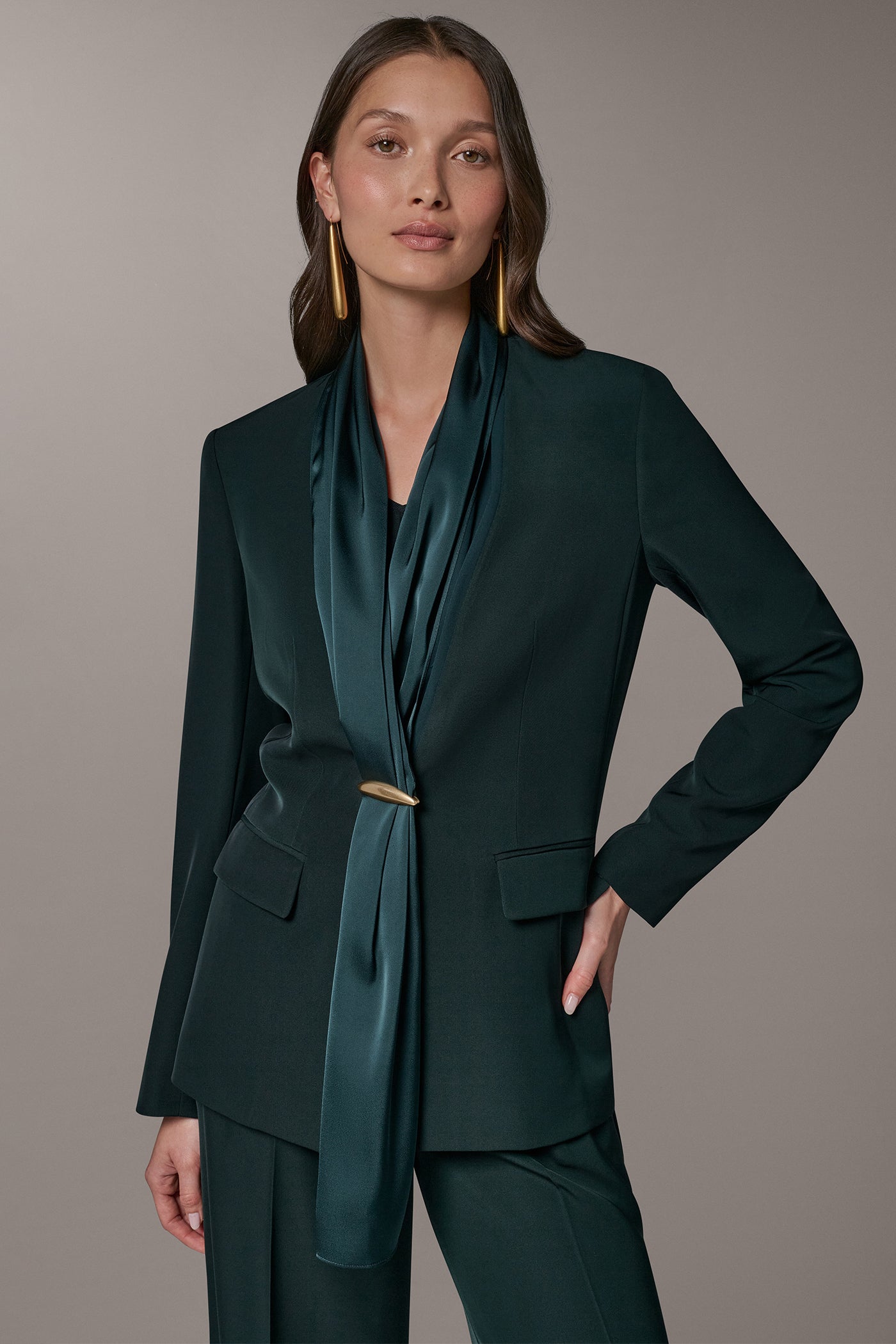 SCARF-COLLAR JACKET VIEW 1