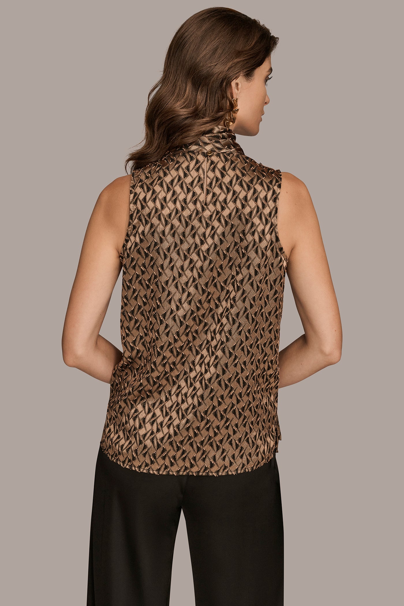 DRAPED GEOMETRIC TOP VIEW 2