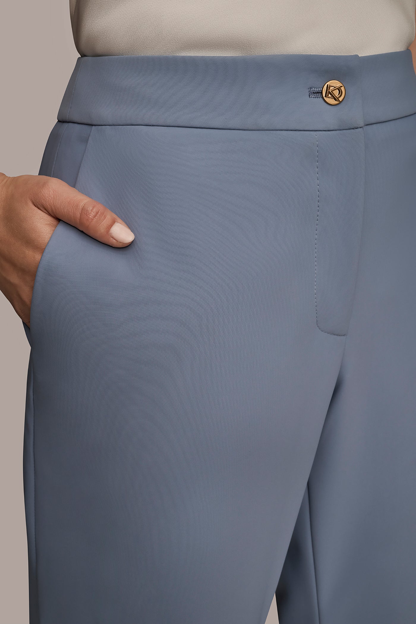 MID-RISE SLIM ANKLE PANT VIEW 4 | Pants