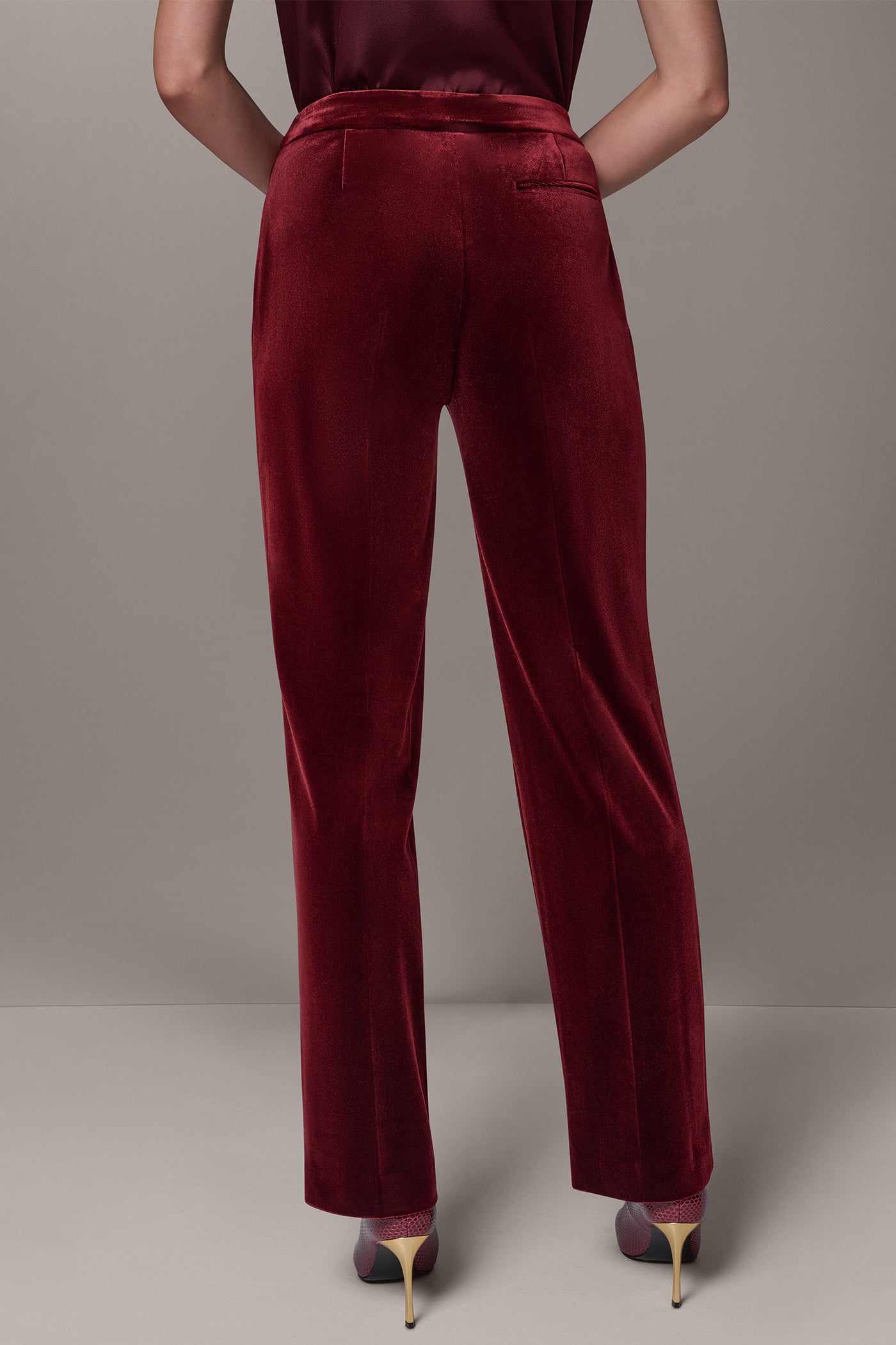 MID-RISE VELVET STRAIGHT-LEG SUIT PANT VIEW 4