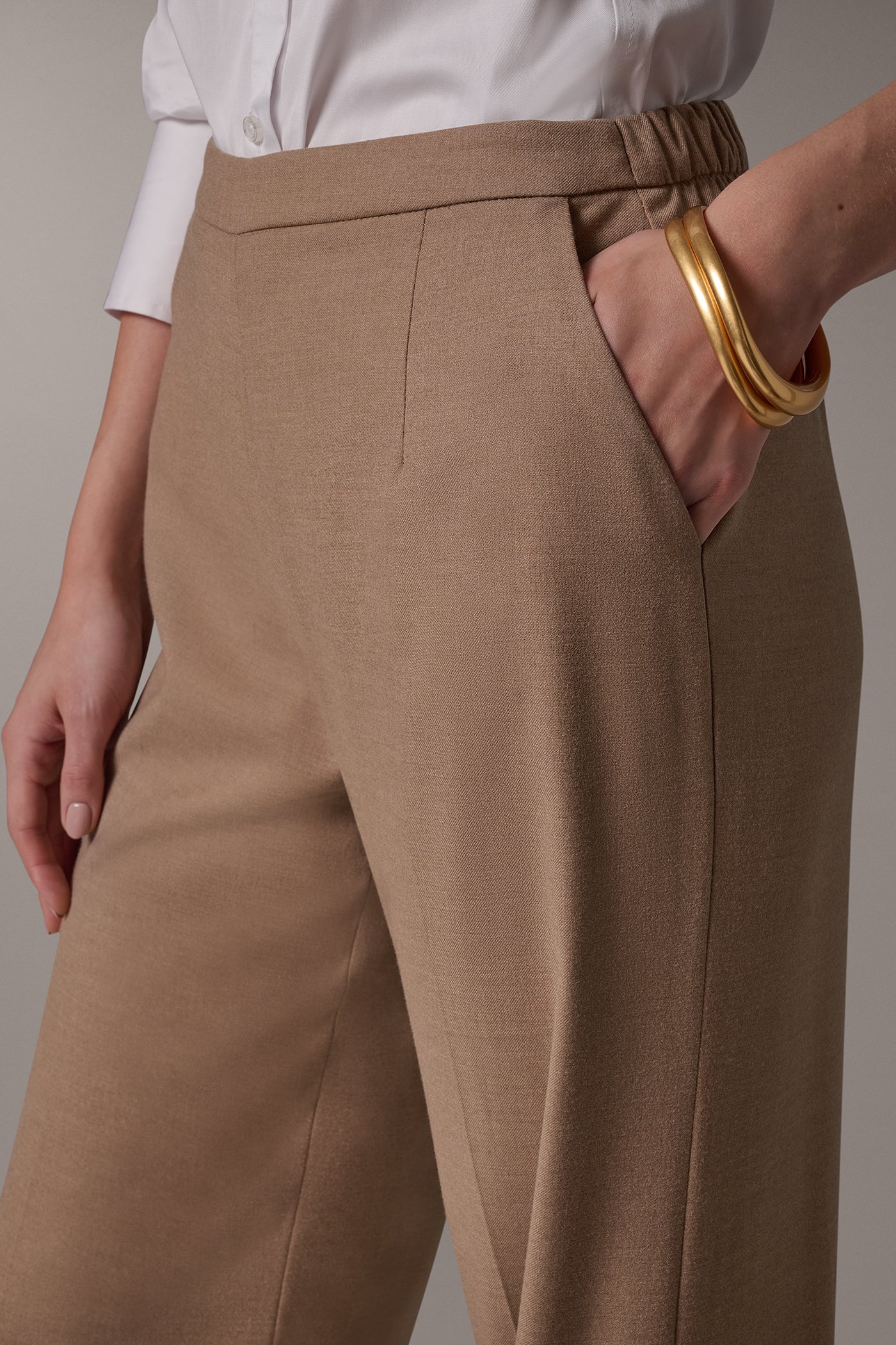 MID-RISE PULL-ON WIDE-LEG SUIT PANT VIEW 3