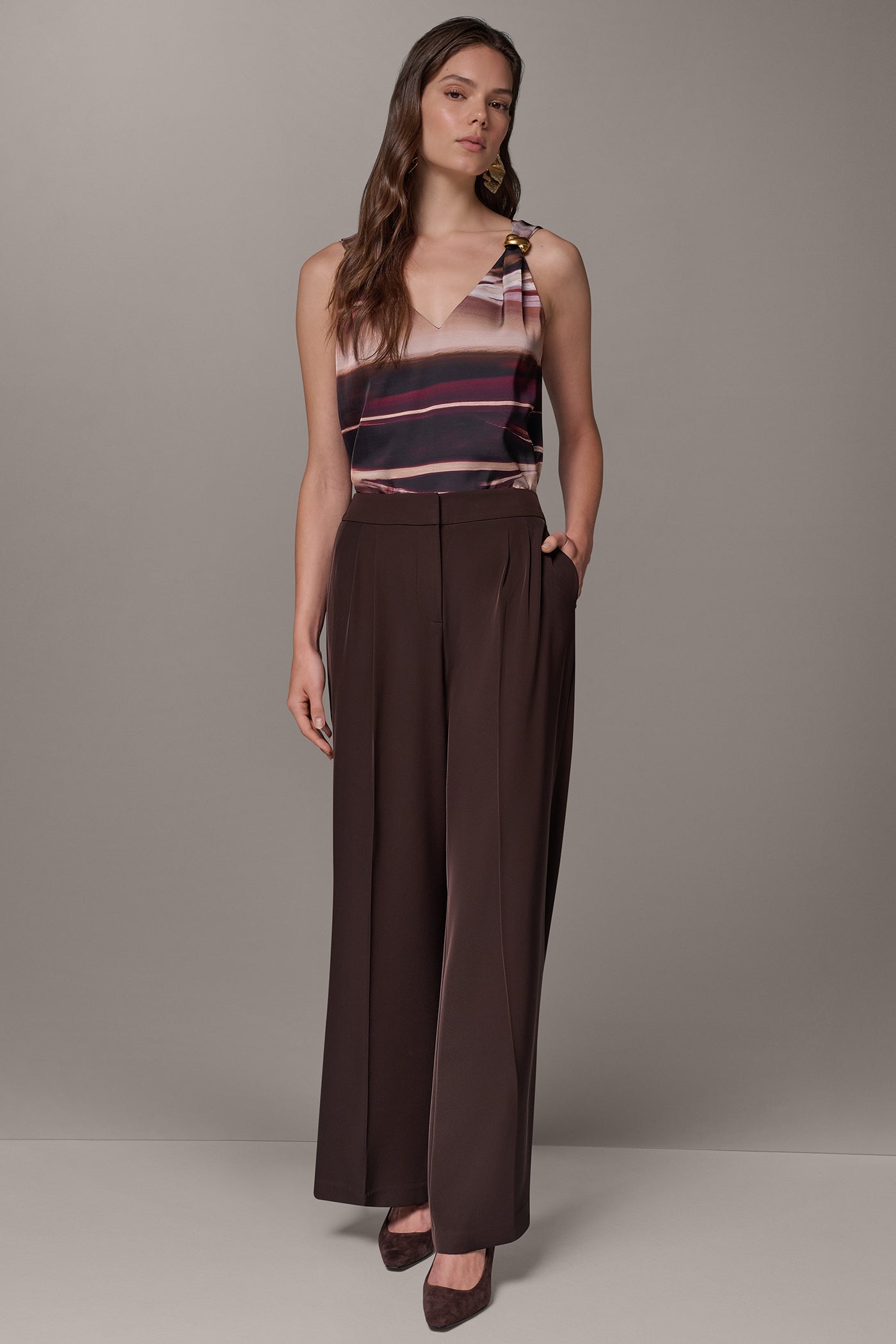 HIGH-WAISTED WIDE-LEG PANT VIEW 6