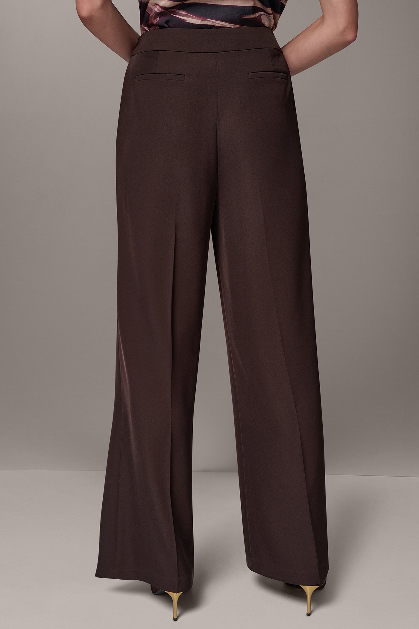 HIGH-WAISTED WIDE-LEG PANT VIEW 3