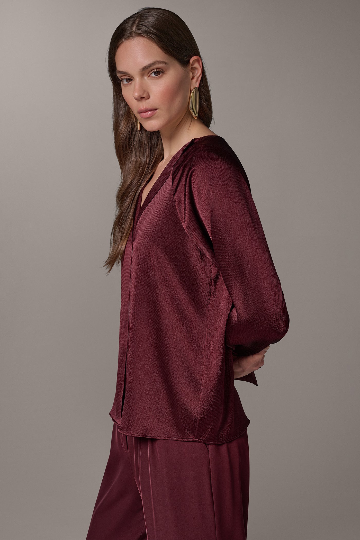 OFF-CENTER V-NECK BLOUSE VIEW 2
