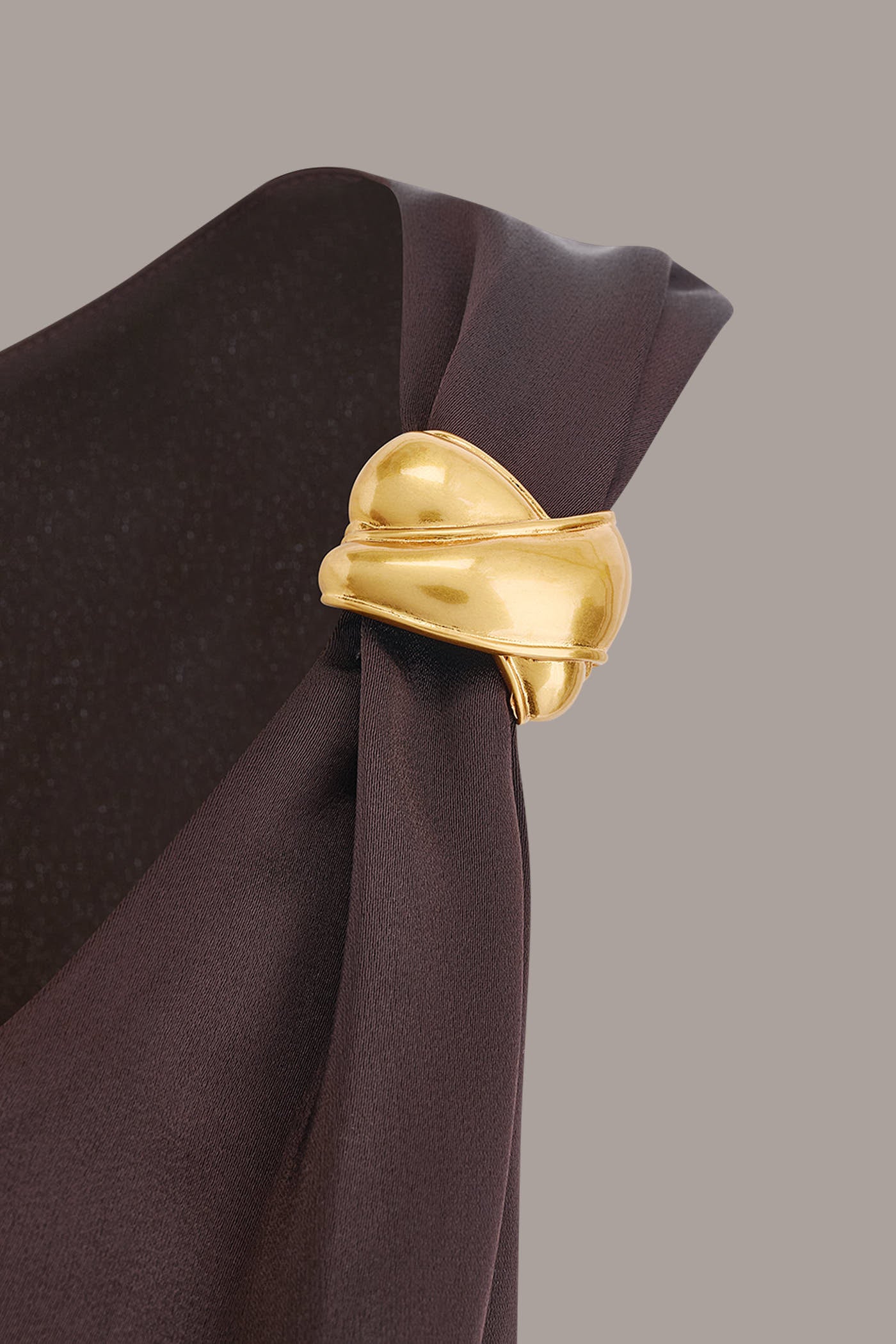 PRINTED HARDWARE DETAIL BLOUSE VIEW 8