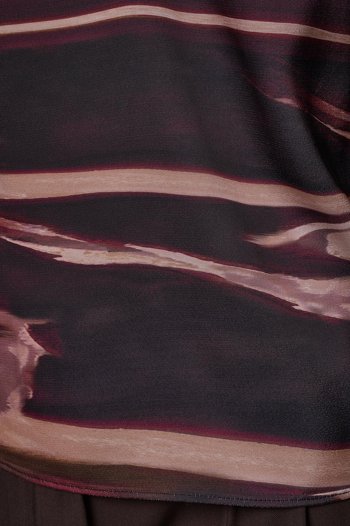 PRINTED HARDWARE DETAIL BLOUSE VIEW 7