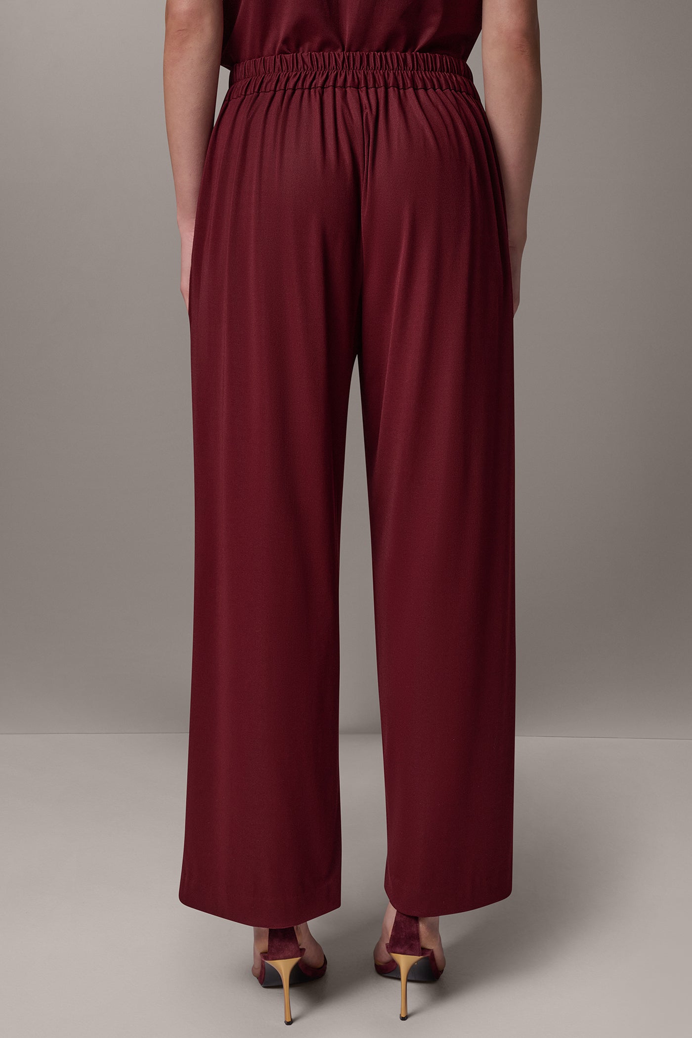 MID-RISE PULL-ON STRAIGHT-LEG PANT VIEW 2