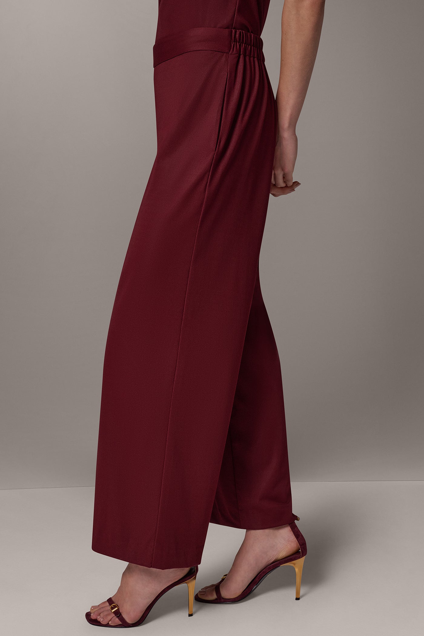 MID-RISE PULL-ON STRAIGHT-LEG PANT VIEW 3