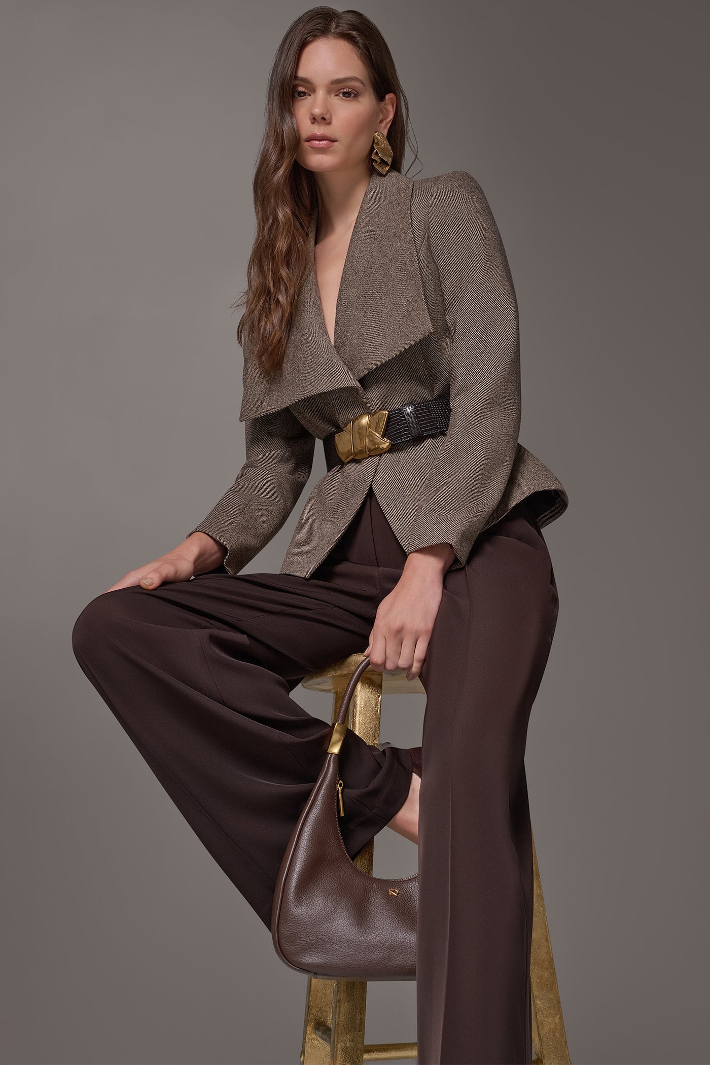 WIDE LAPEL BELTEDE BLAZER VIEW 12