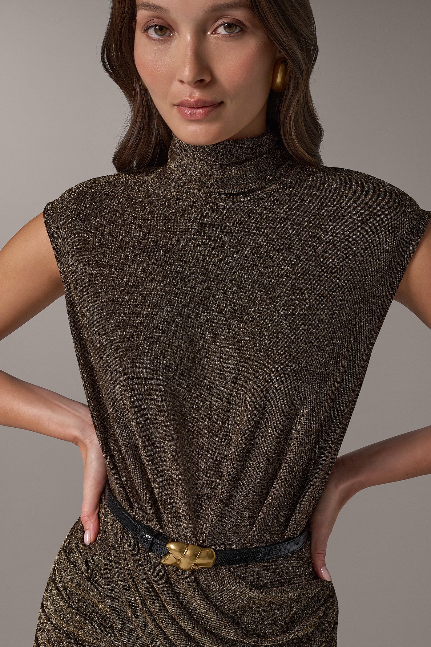 METALLIC EXTENDED SHOULDER TOP VIEW 2