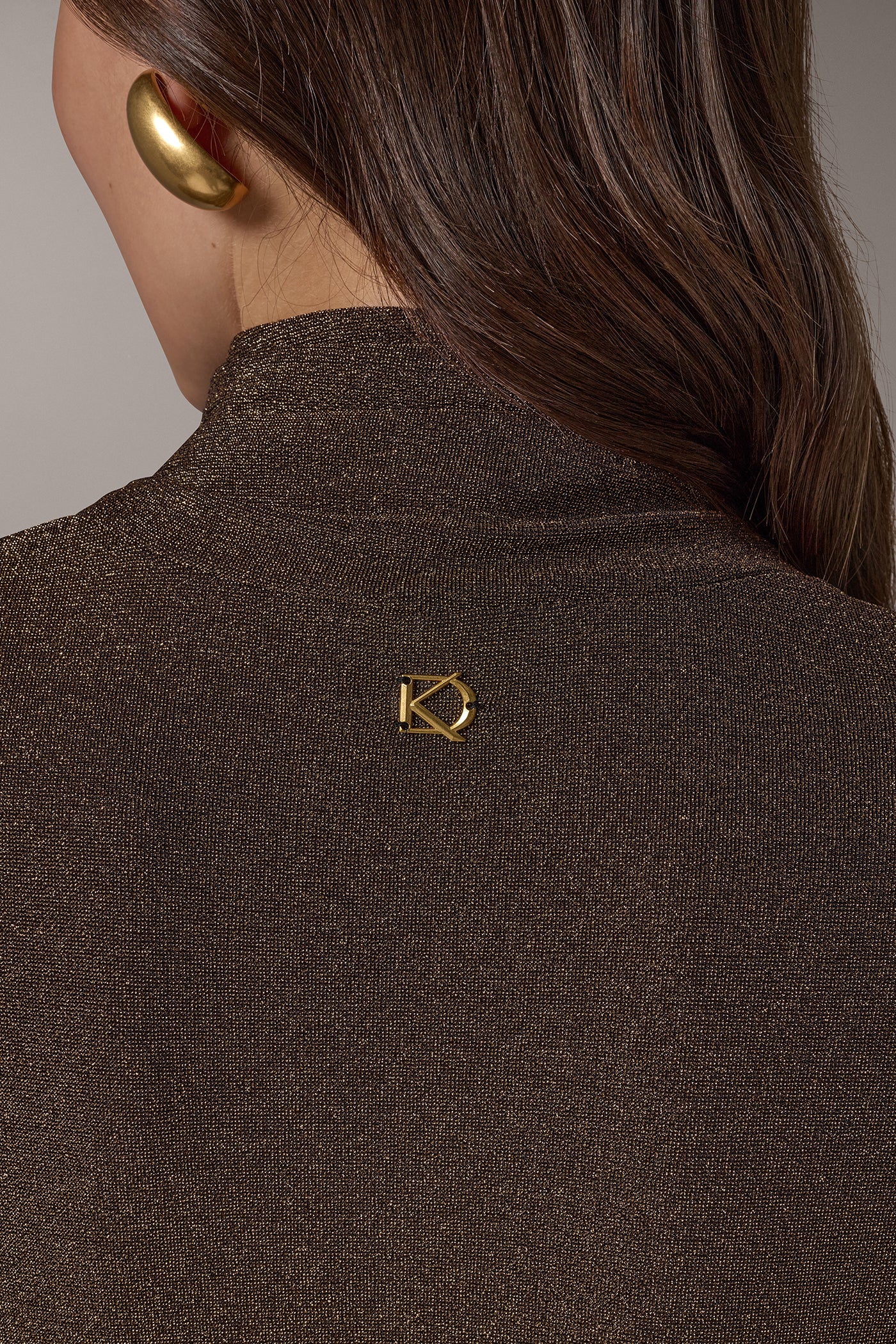 METALLIC EXTENDED SHOULDER TOP VIEW 5