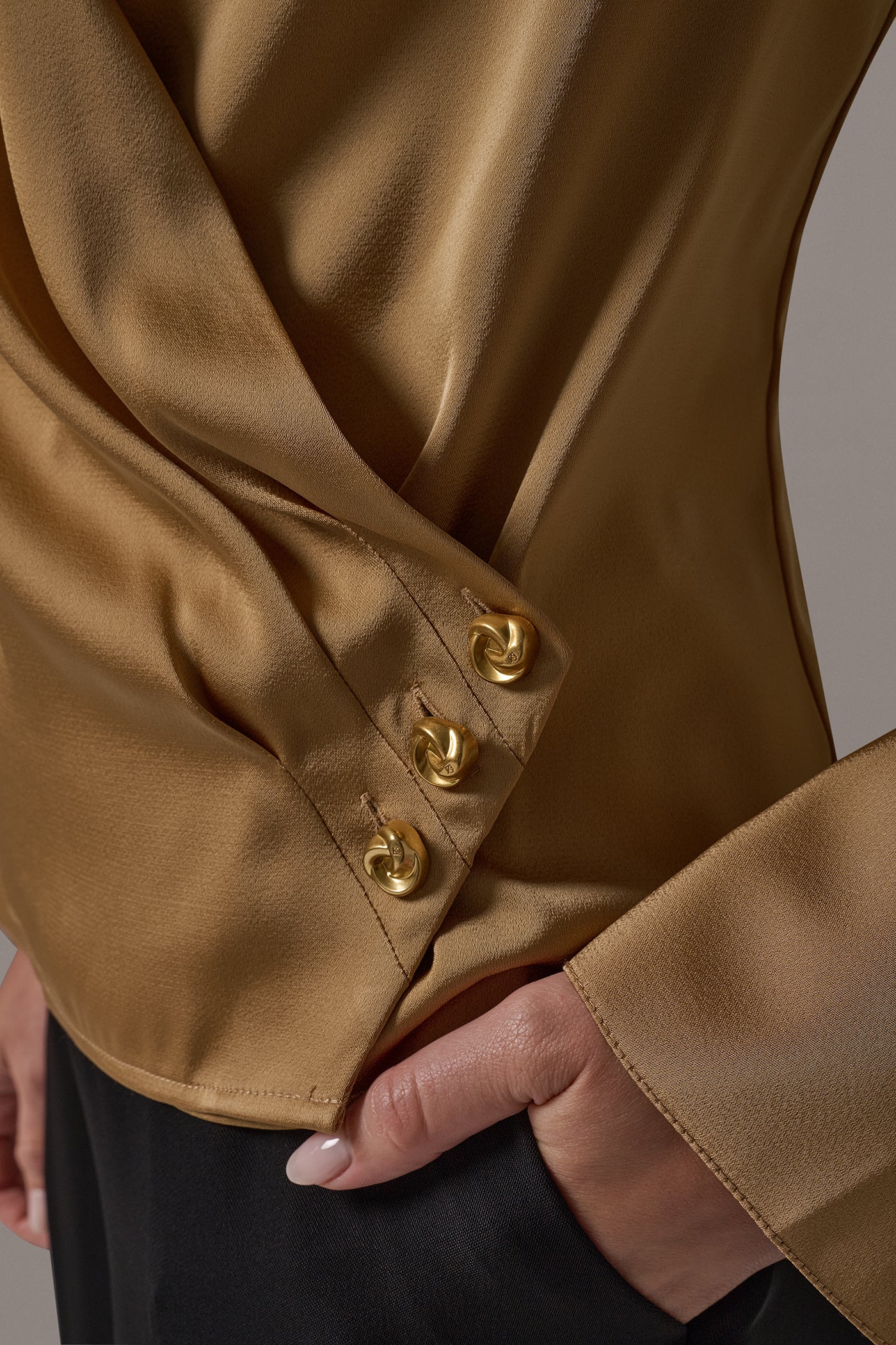 SATIN WRAP-EFFECT V-NECK TOP VIEW 8