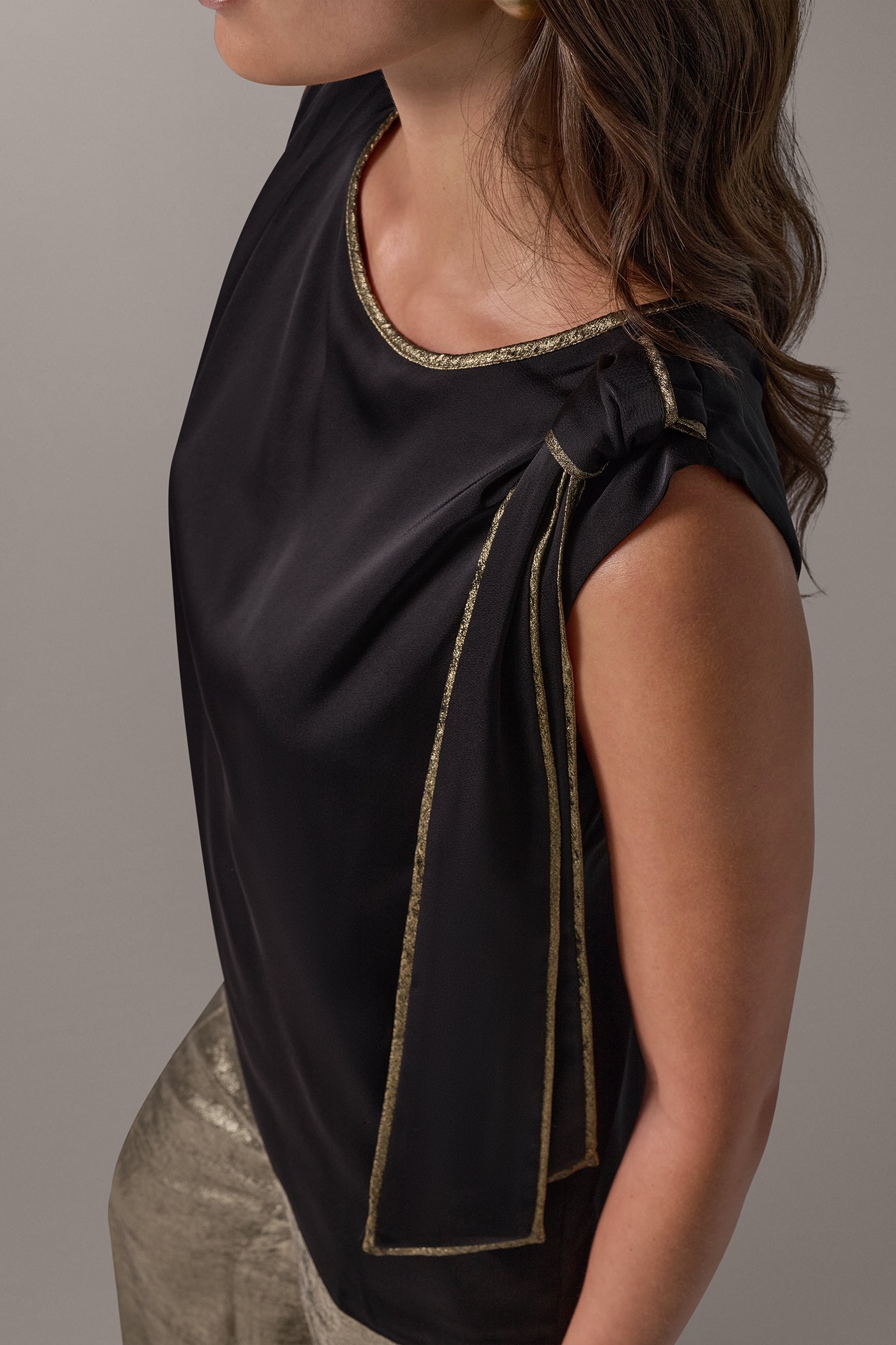 SATIN TIE SHOULDER TOP VIEW 5