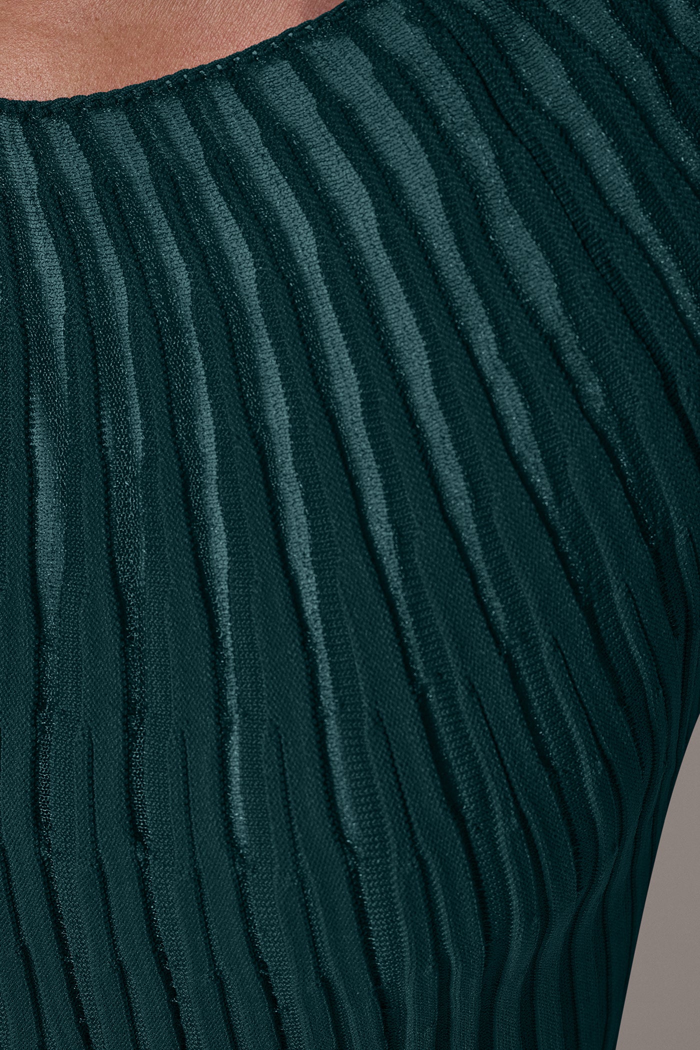 RIBBED SLEEVLESS SWEATER VIEW 5