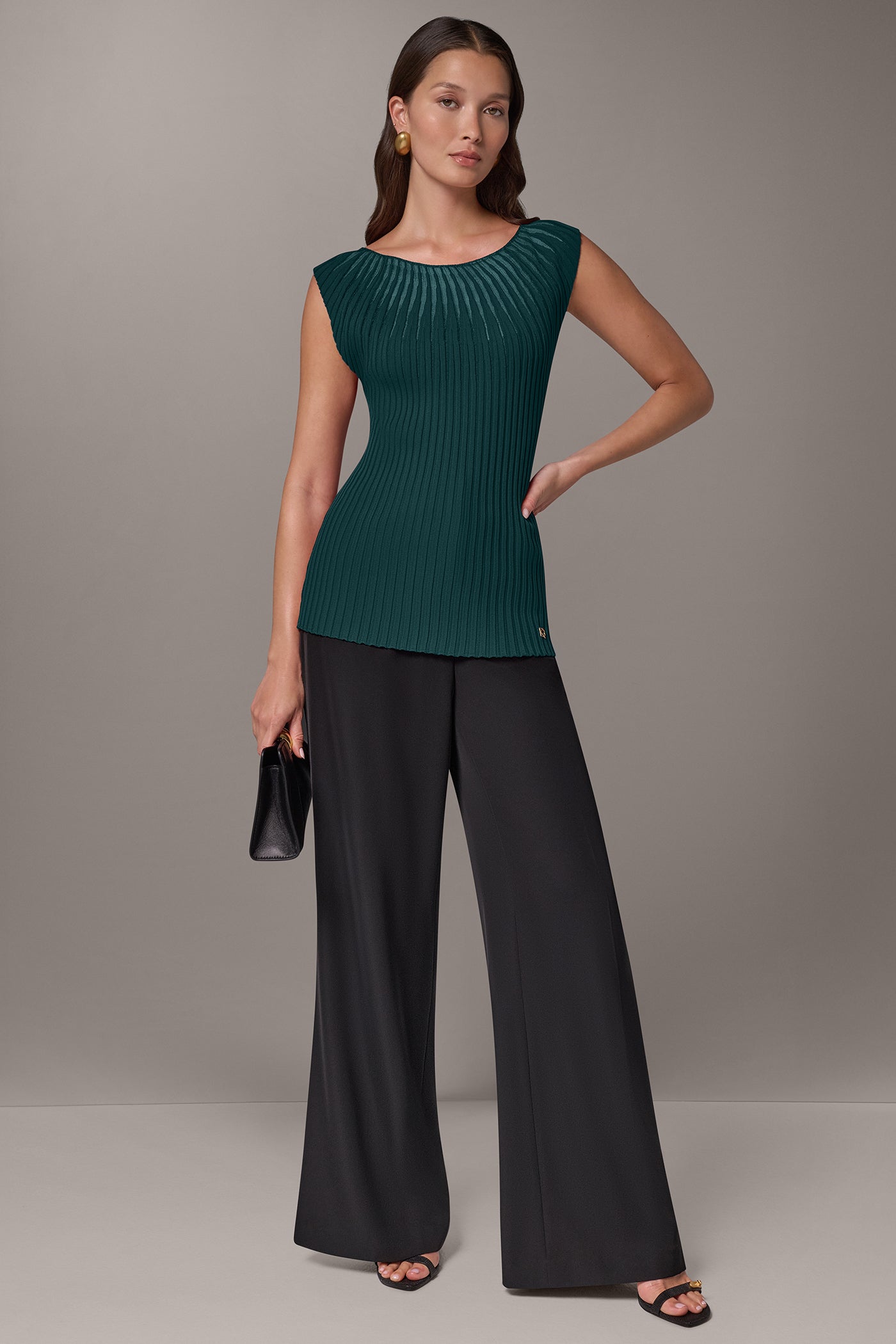 RIBBED SLEEVLESS SWEATER VIEW 7