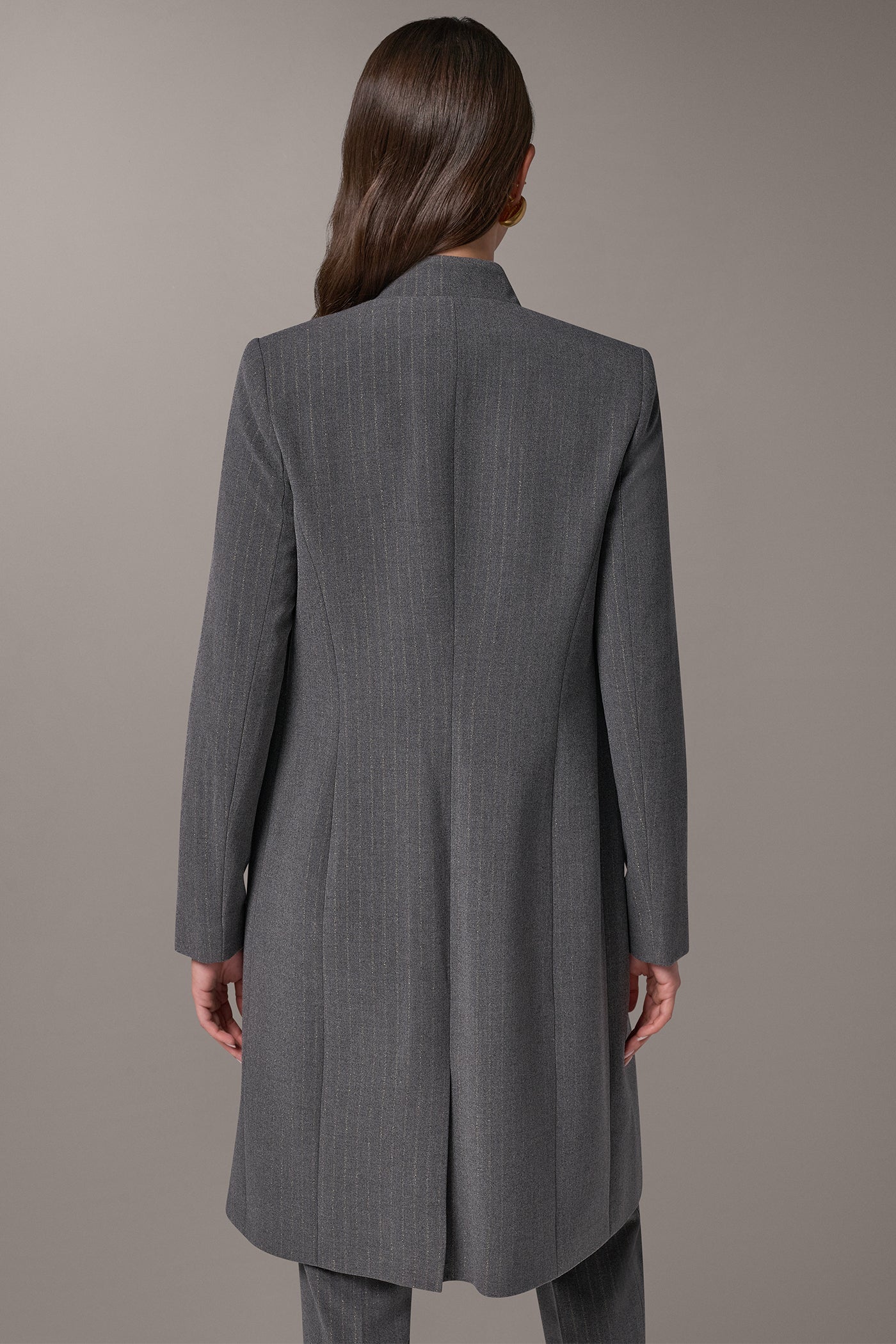 FOUR-BUTTON SUIT BLAZER VIEW 3