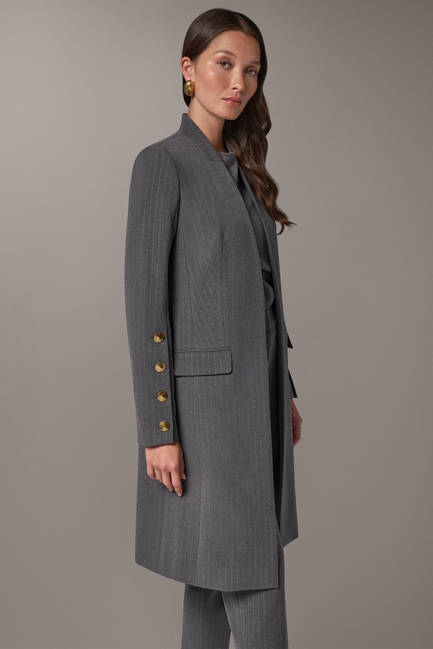 FOUR-BUTTON SUIT BLAZER VIEW 4