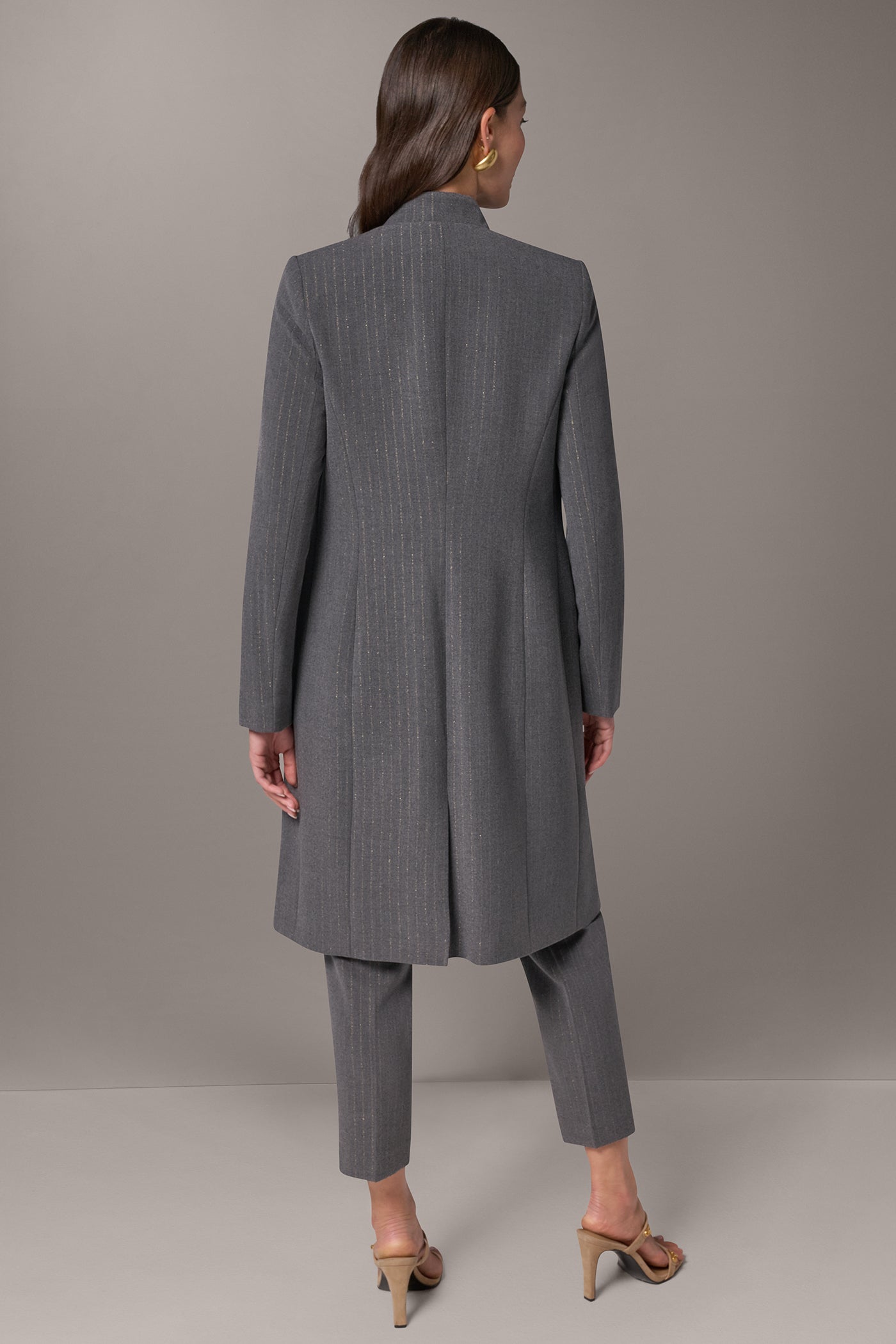 FOUR-BUTTON SUIT BLAZER VIEW 7