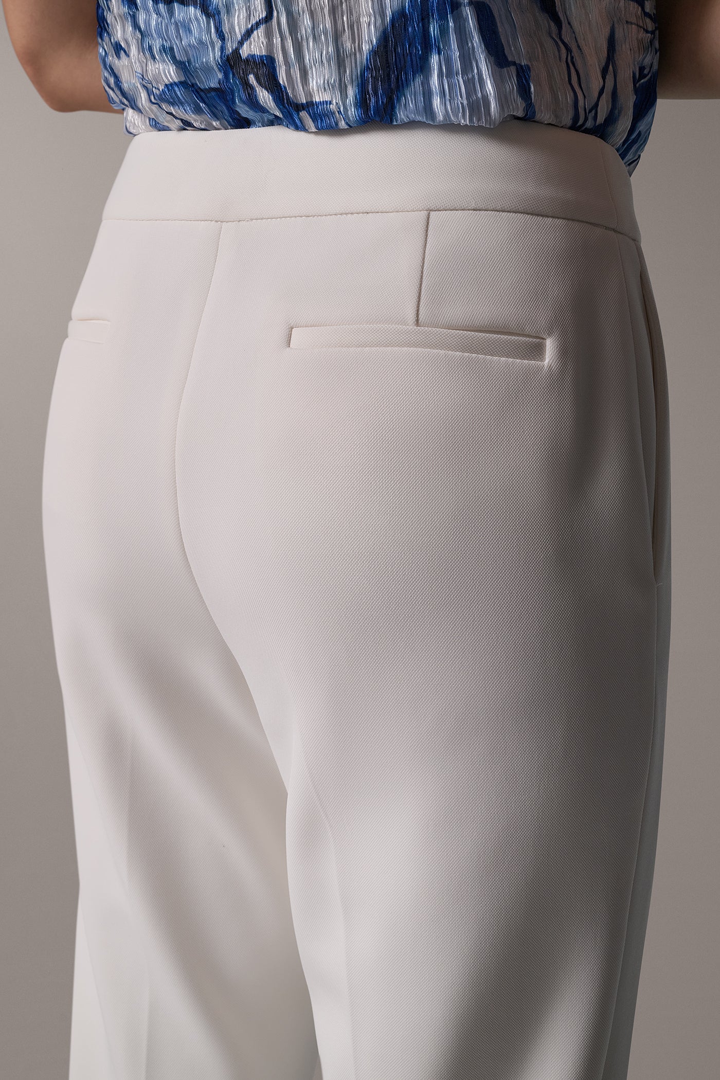 MID-RISE SLIM ANKLE SUIT PANT VIEW 3