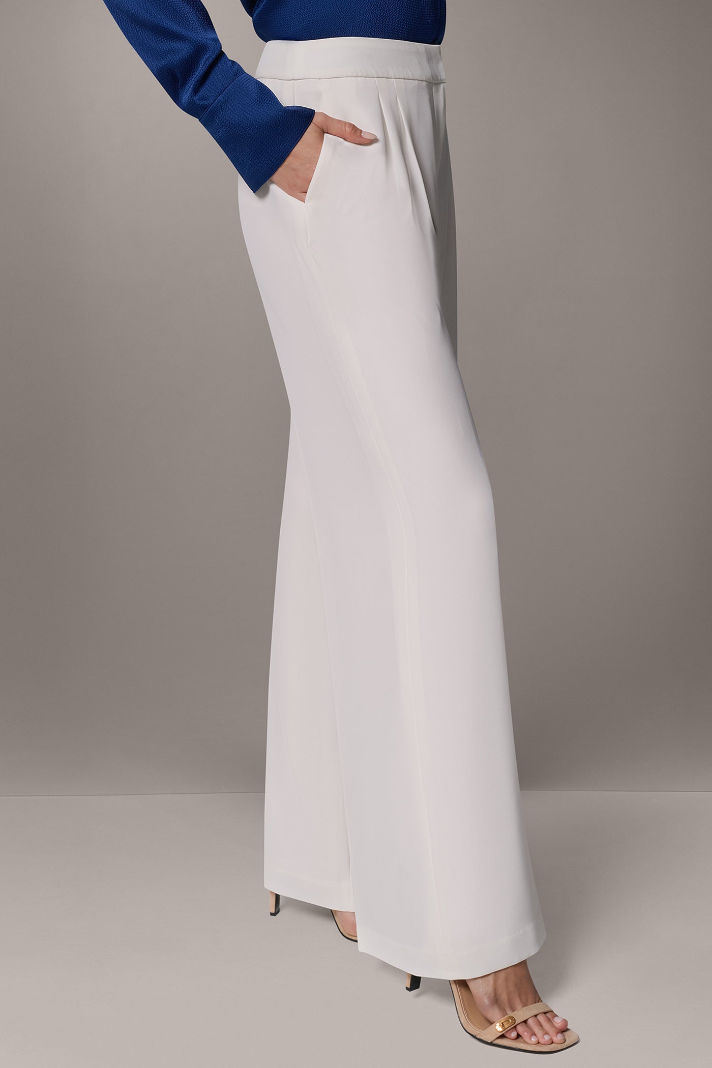 WIDE LEG TROUSER (alternate view)